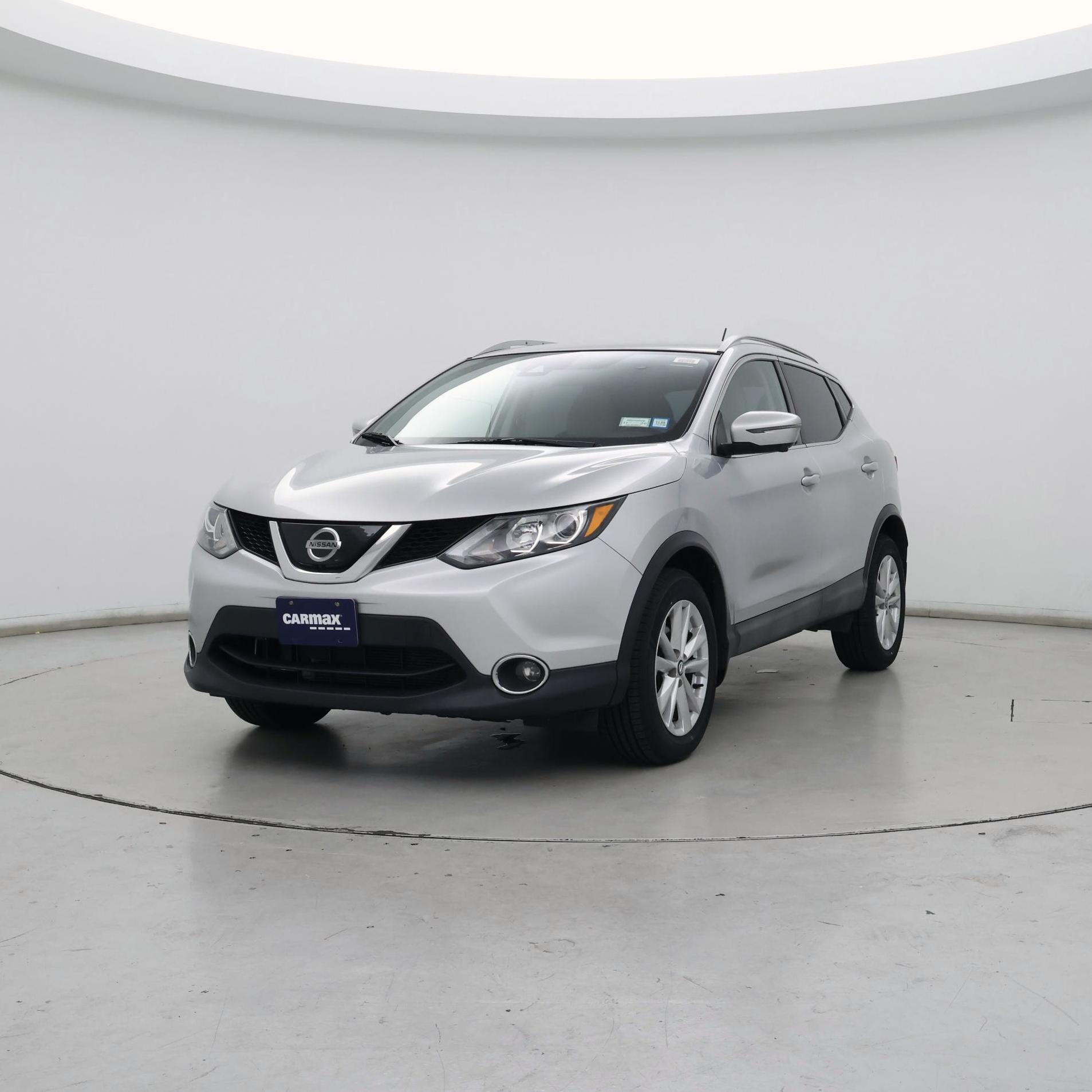 Thumbnail: 2019 Nissan Rogue Sport - 4