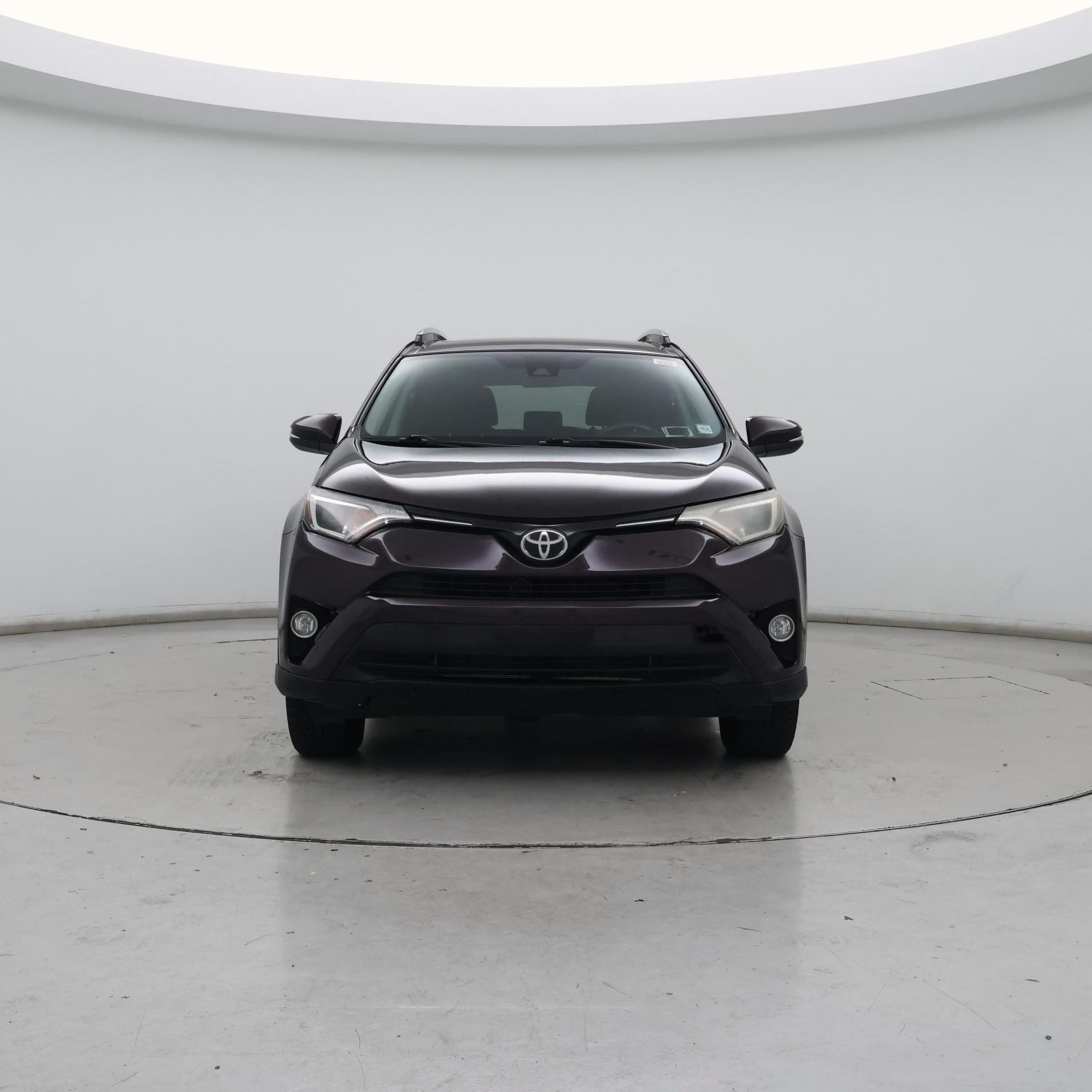 Thumbnail: 2017 Toyota RAV4 - 5