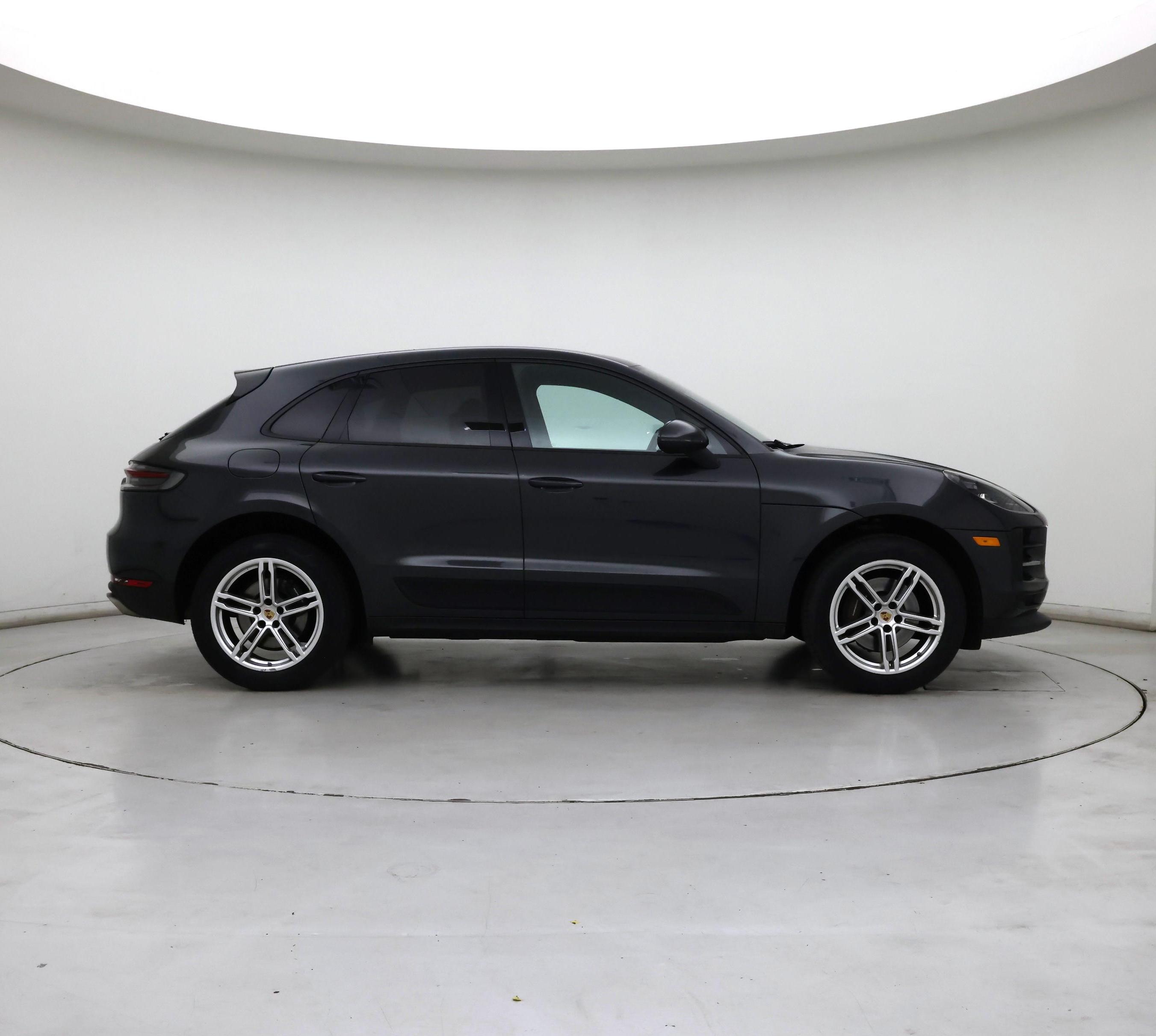 Thumbnail: 2020 Porsche Macan - 7