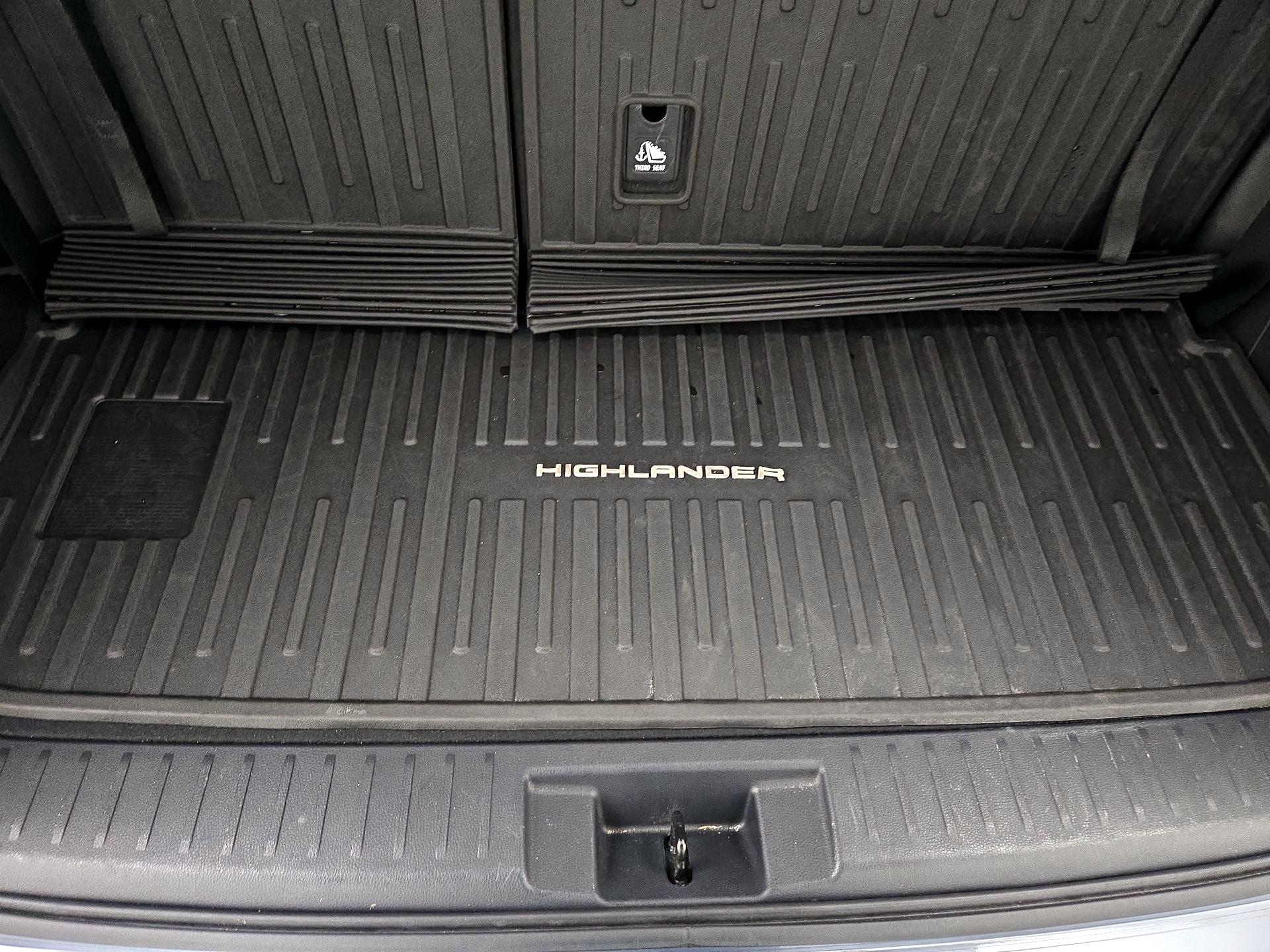 Thumbnail: 2020 Toyota Highlander - 19