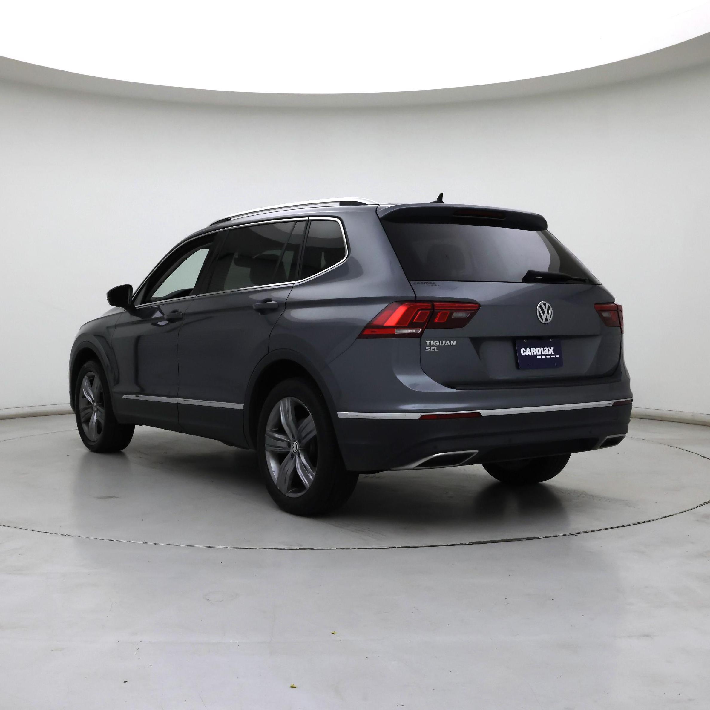 Thumbnail: 2020 Volkswagen Tiguan - 2