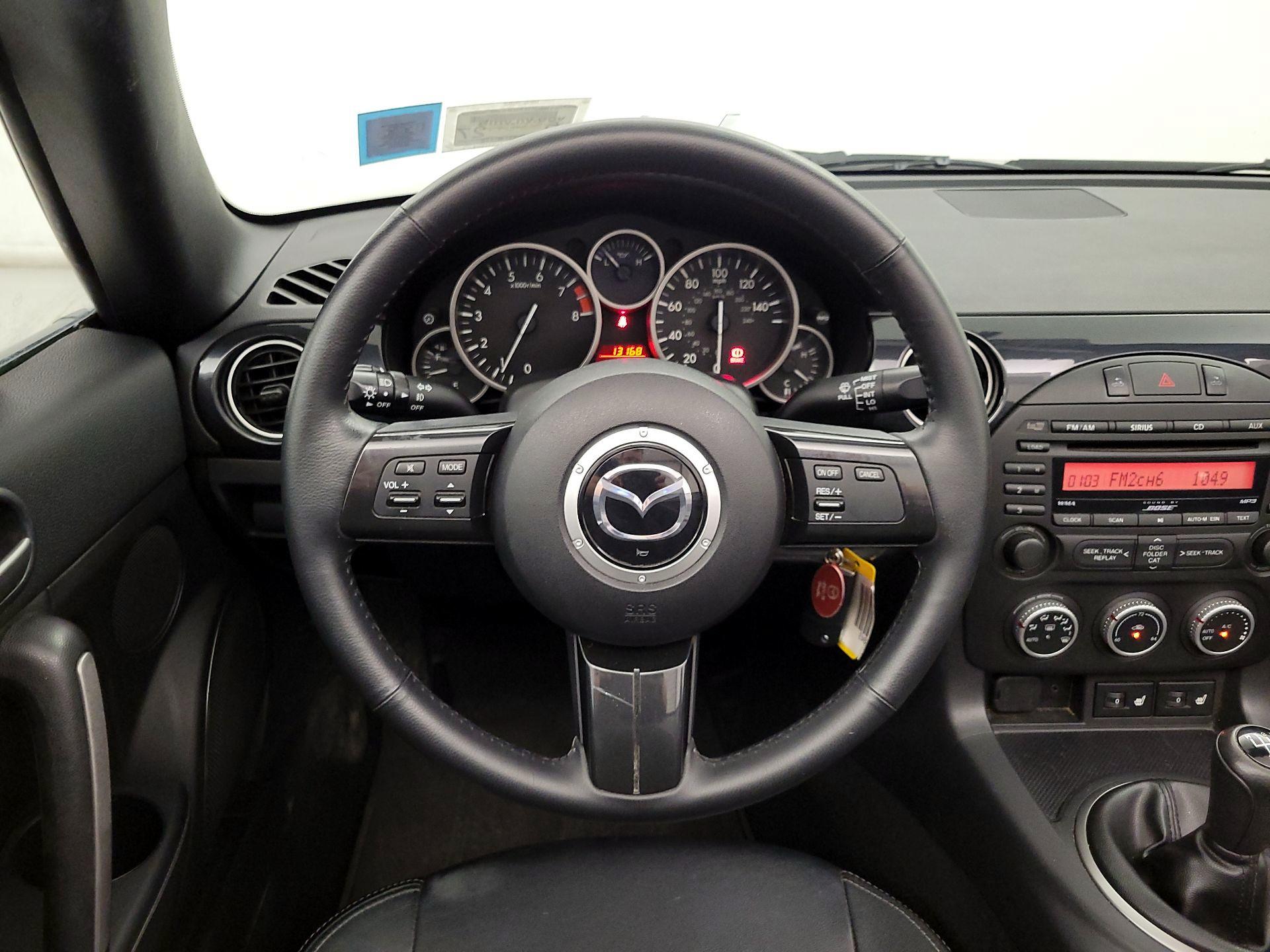 Thumbnail: 2015 Mazda MX-5 Miata - 10