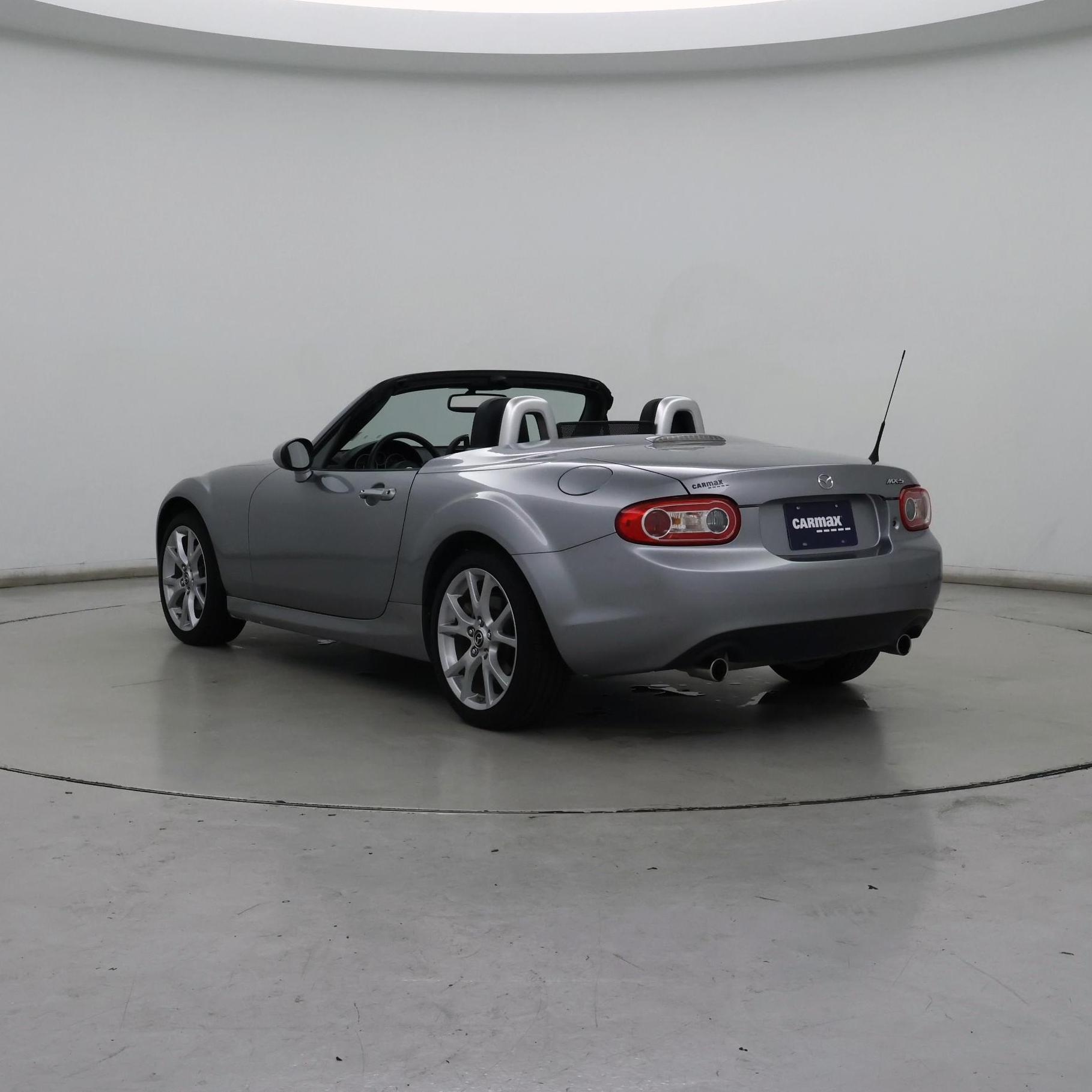 Thumbnail: 2015 Mazda MX-5 Miata - 2