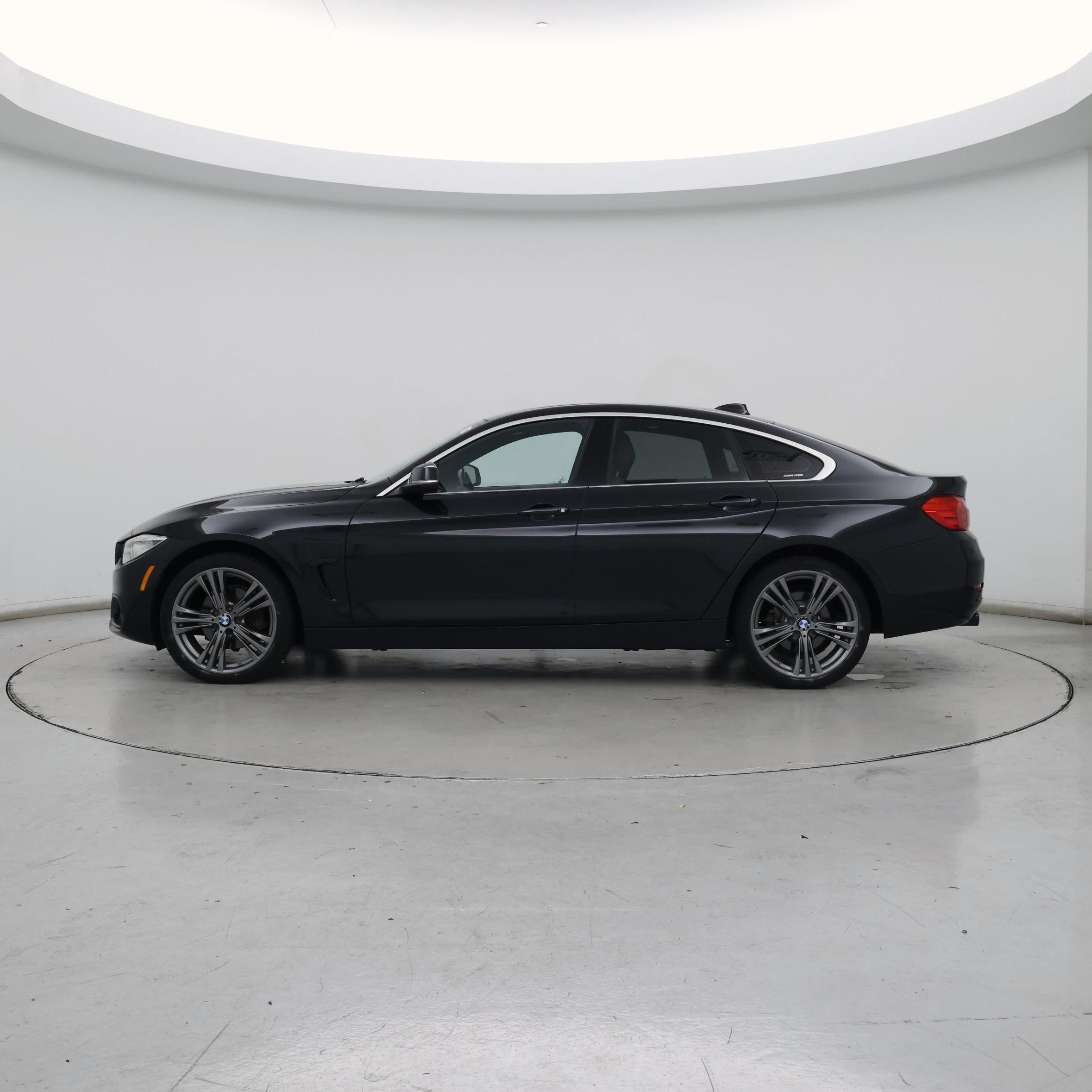 Thumbnail: 2017 BMW 4 Series - 3