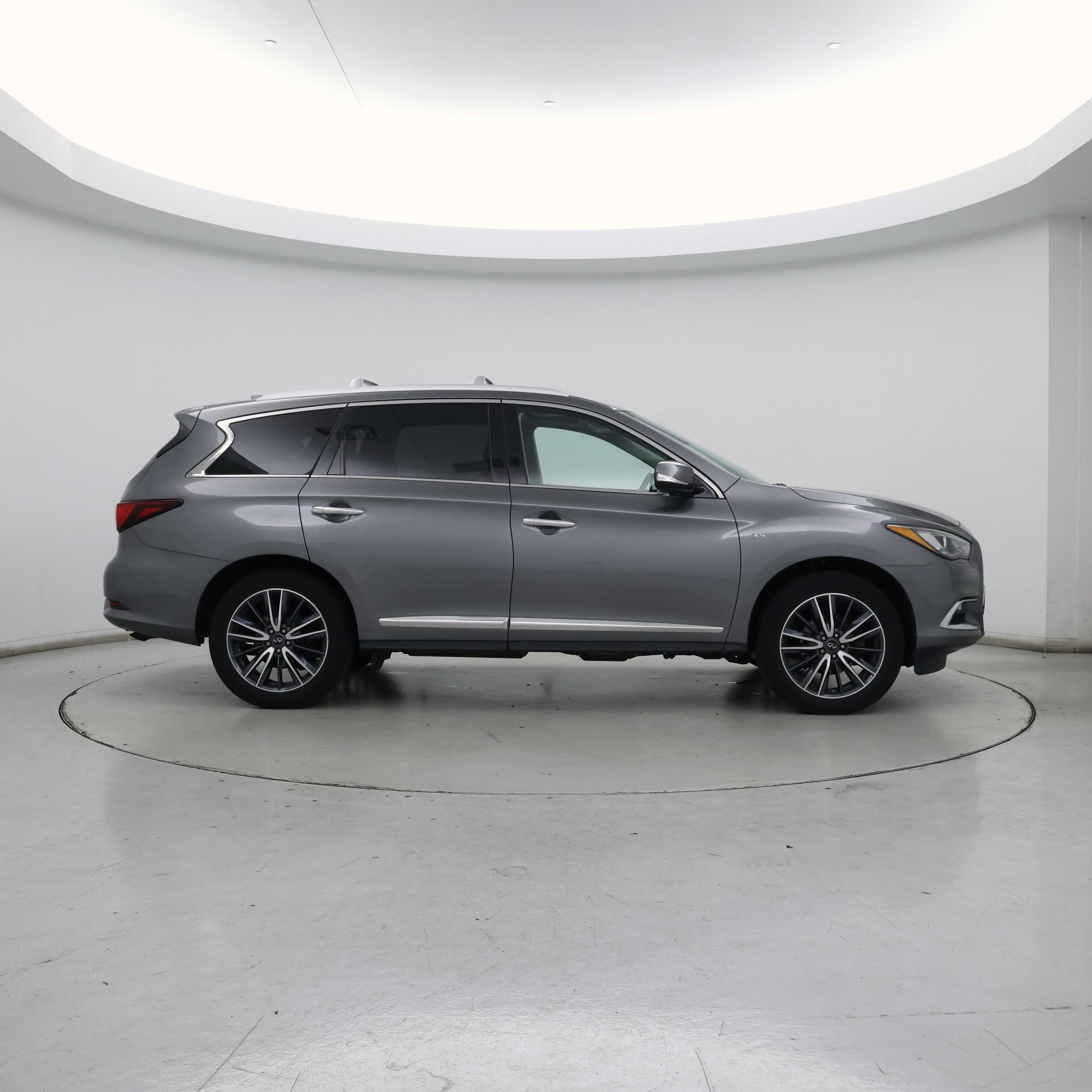 Thumbnail: 2018 INFINITI QX60 - 7