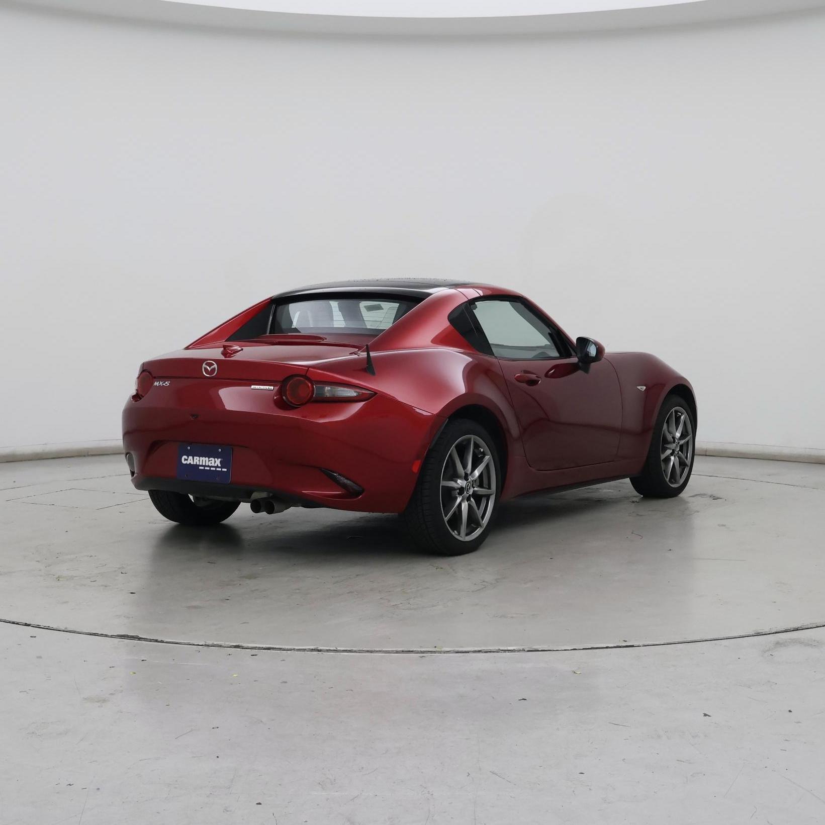 Thumbnail: 2021 Mazda MX-5 Miata - 8