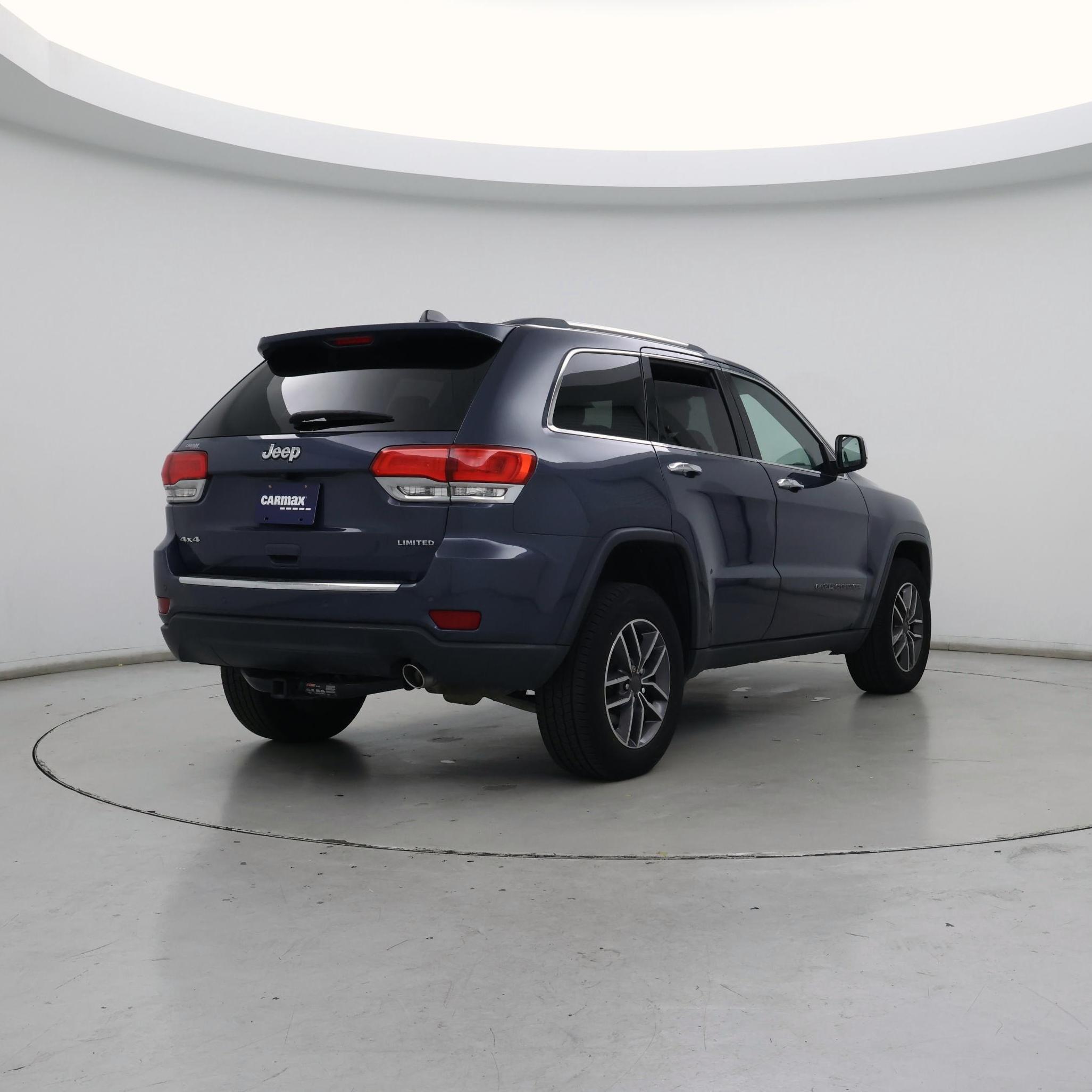 Thumbnail: 2019 Jeep Grand Cherokee - 8