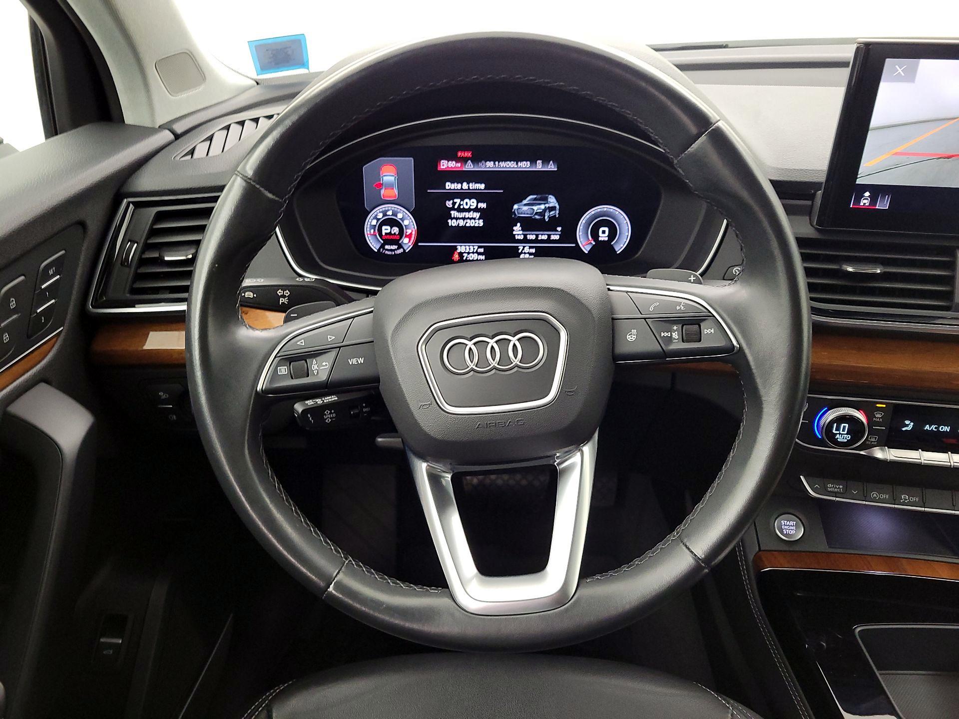 Thumbnail: 2021 Audi Q5 - 10