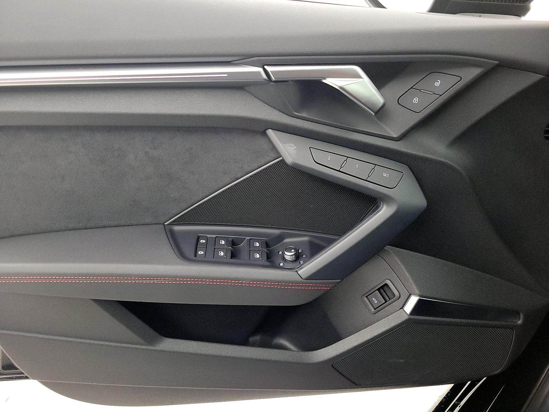 Thumbnail: 2024 Audi RS 3 - 12