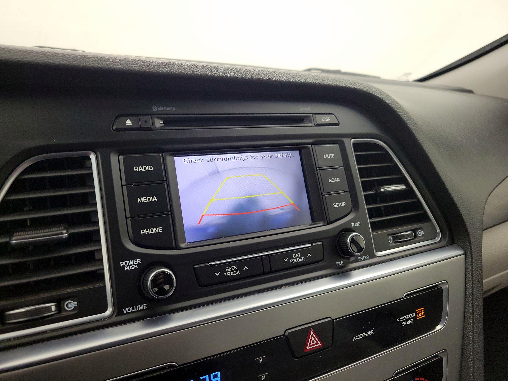 Thumbnail: 2015 Hyundai Sonata - 14