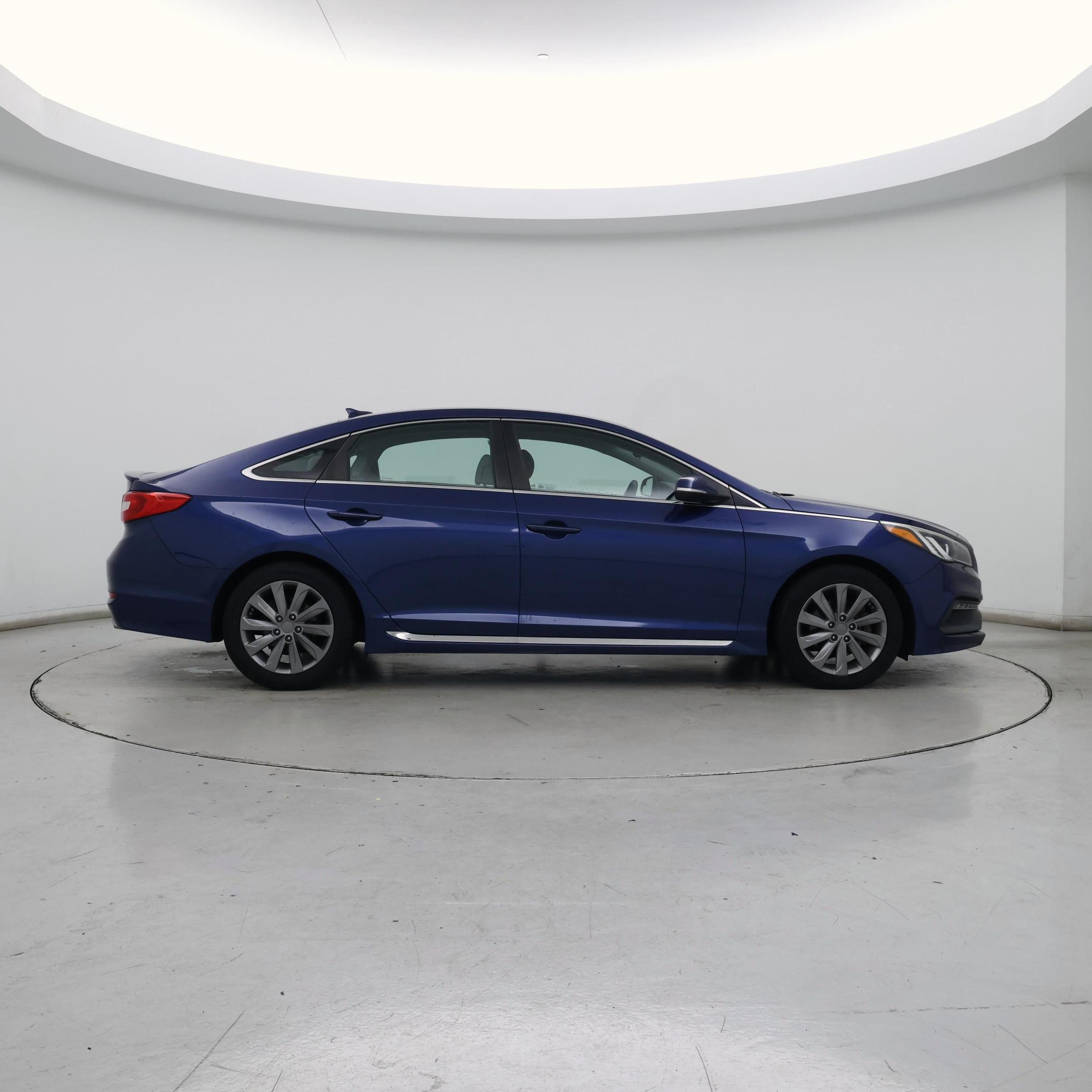 Thumbnail: 2015 Hyundai Sonata - 7