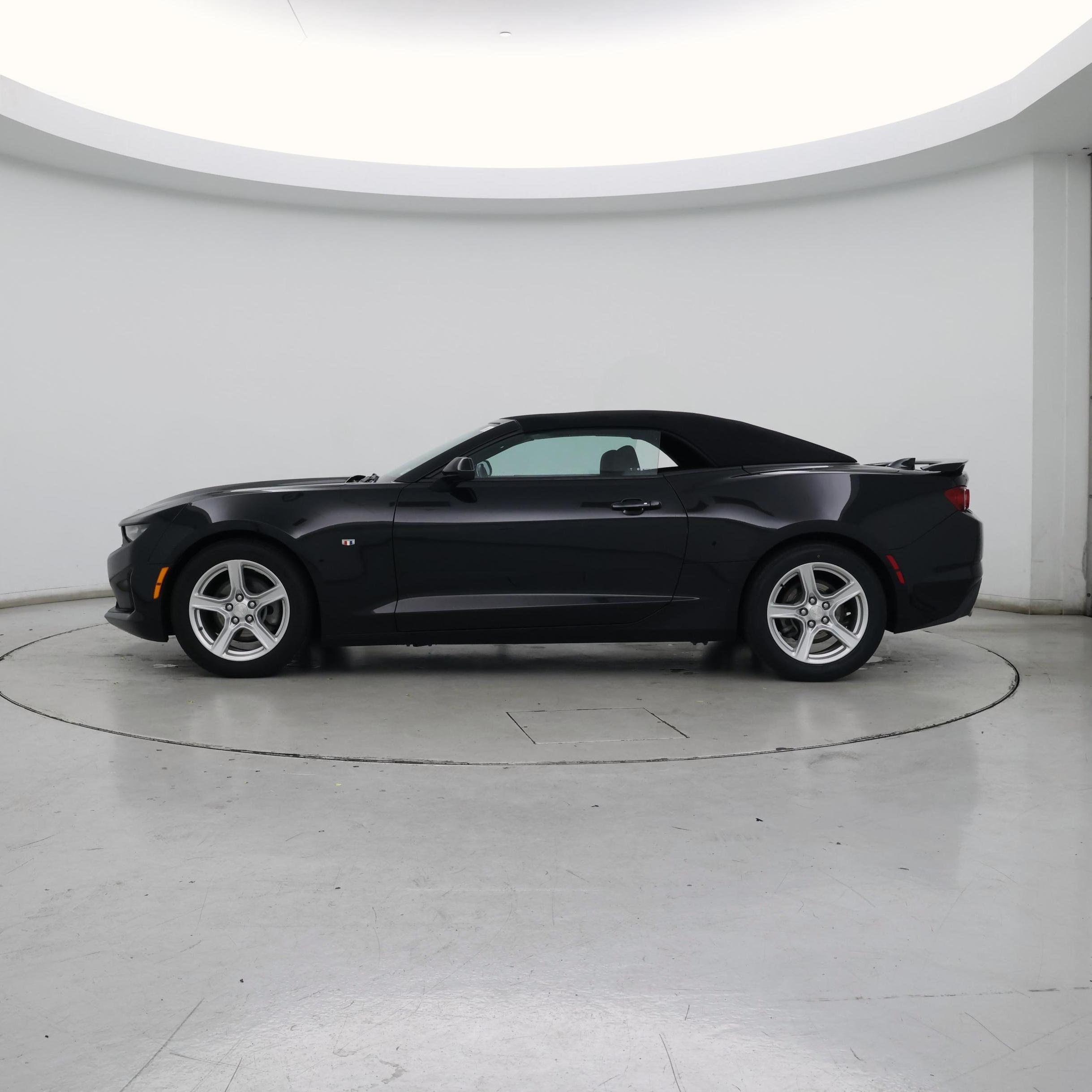 Thumbnail: 2023 Chevrolet Camaro - 3