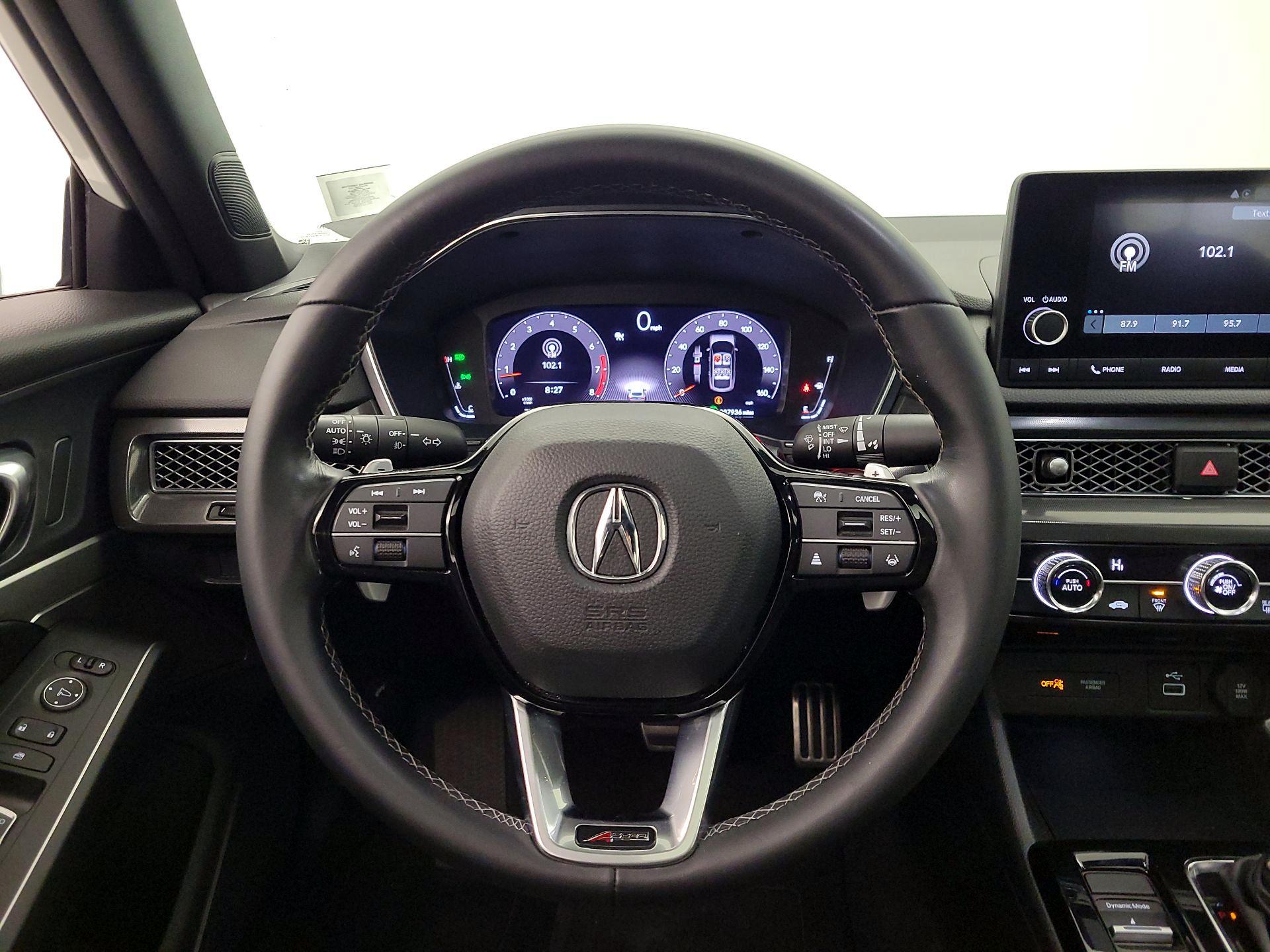 Thumbnail: 2023 Acura Integra - 10