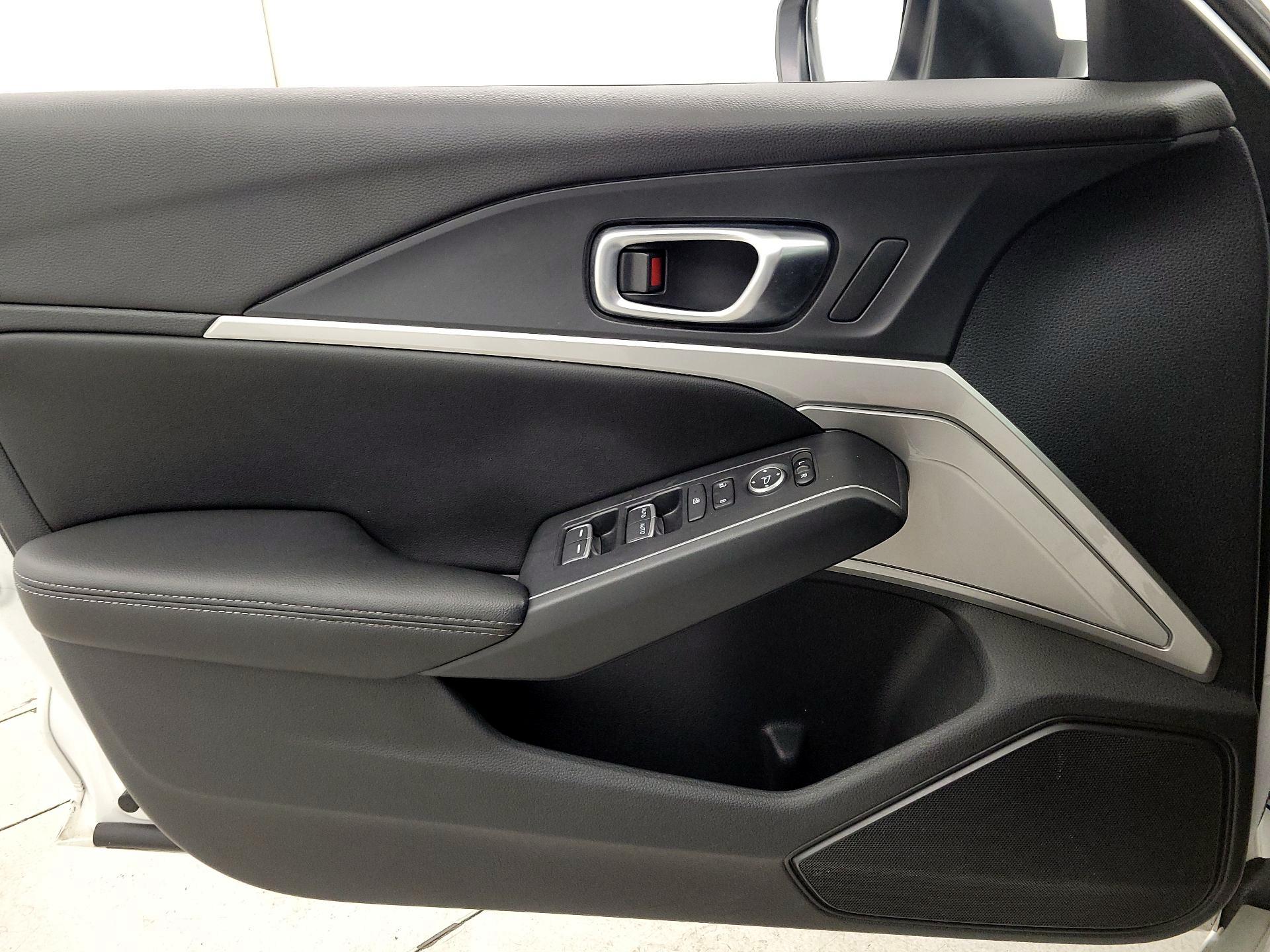 Thumbnail: 2023 Acura Integra - 12