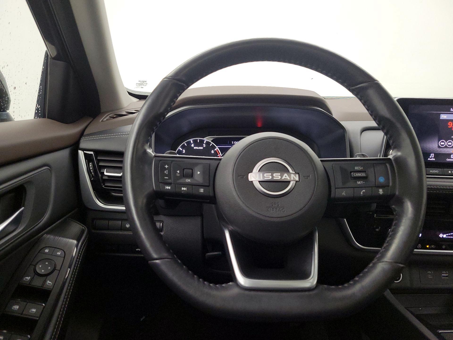 Thumbnail: 2023 Nissan Rogue - 10