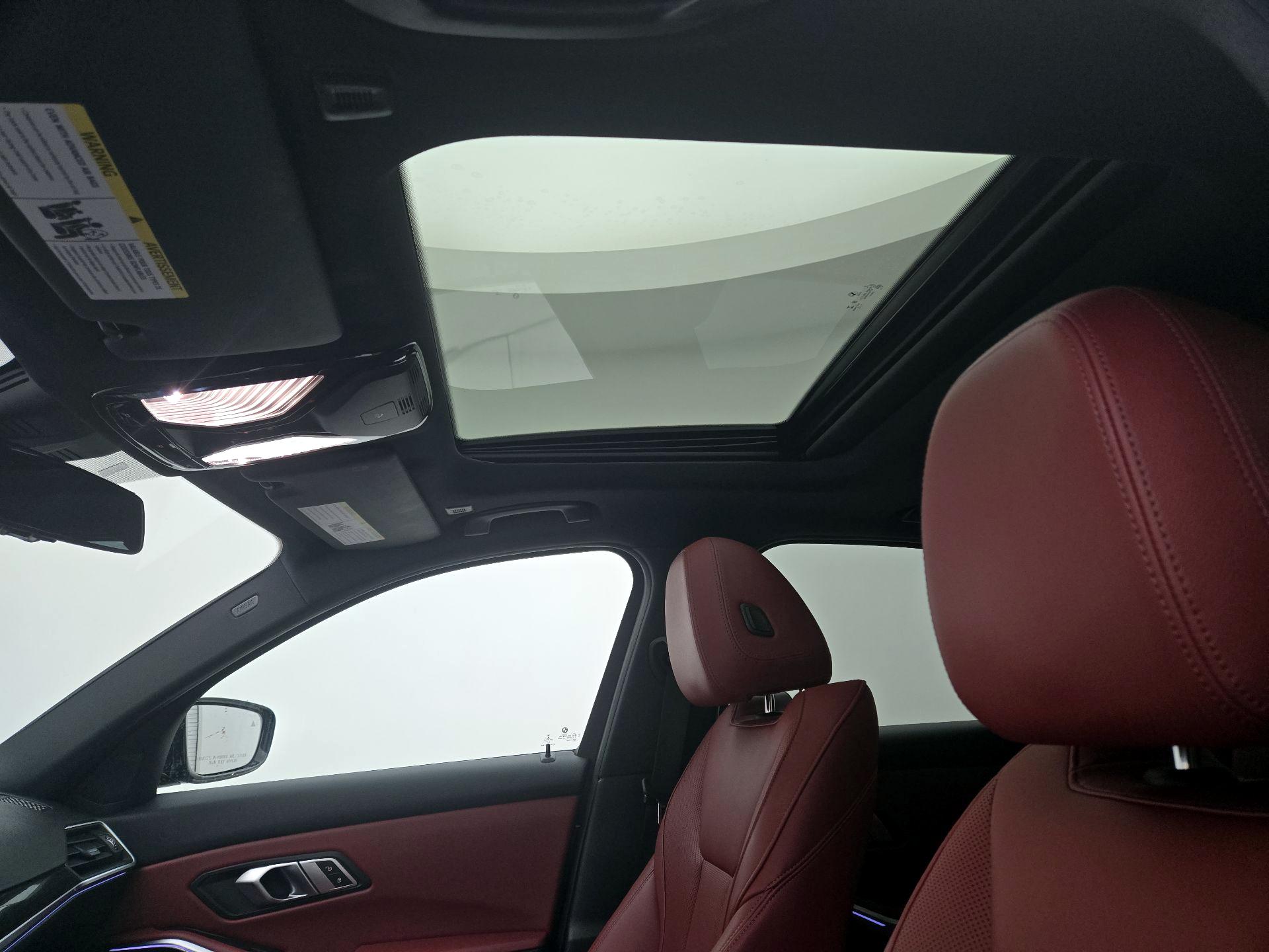 Thumbnail: 2022 BMW 3 Series - 19