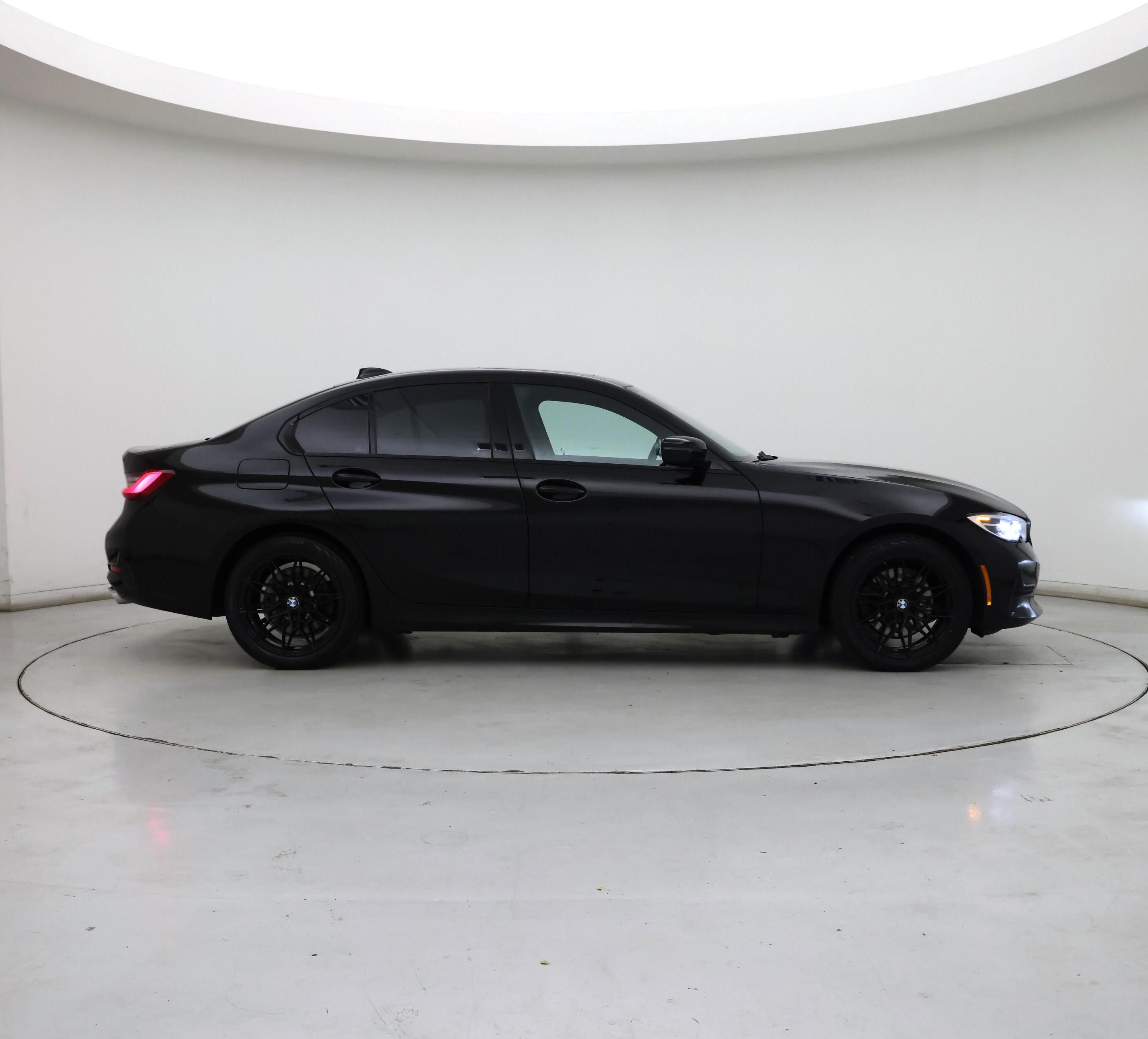 Thumbnail: 2022 BMW 3 Series - 7