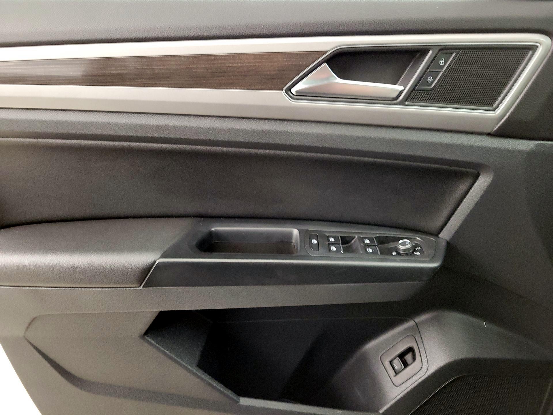 Thumbnail: 2019 Volkswagen Atlas - 12
