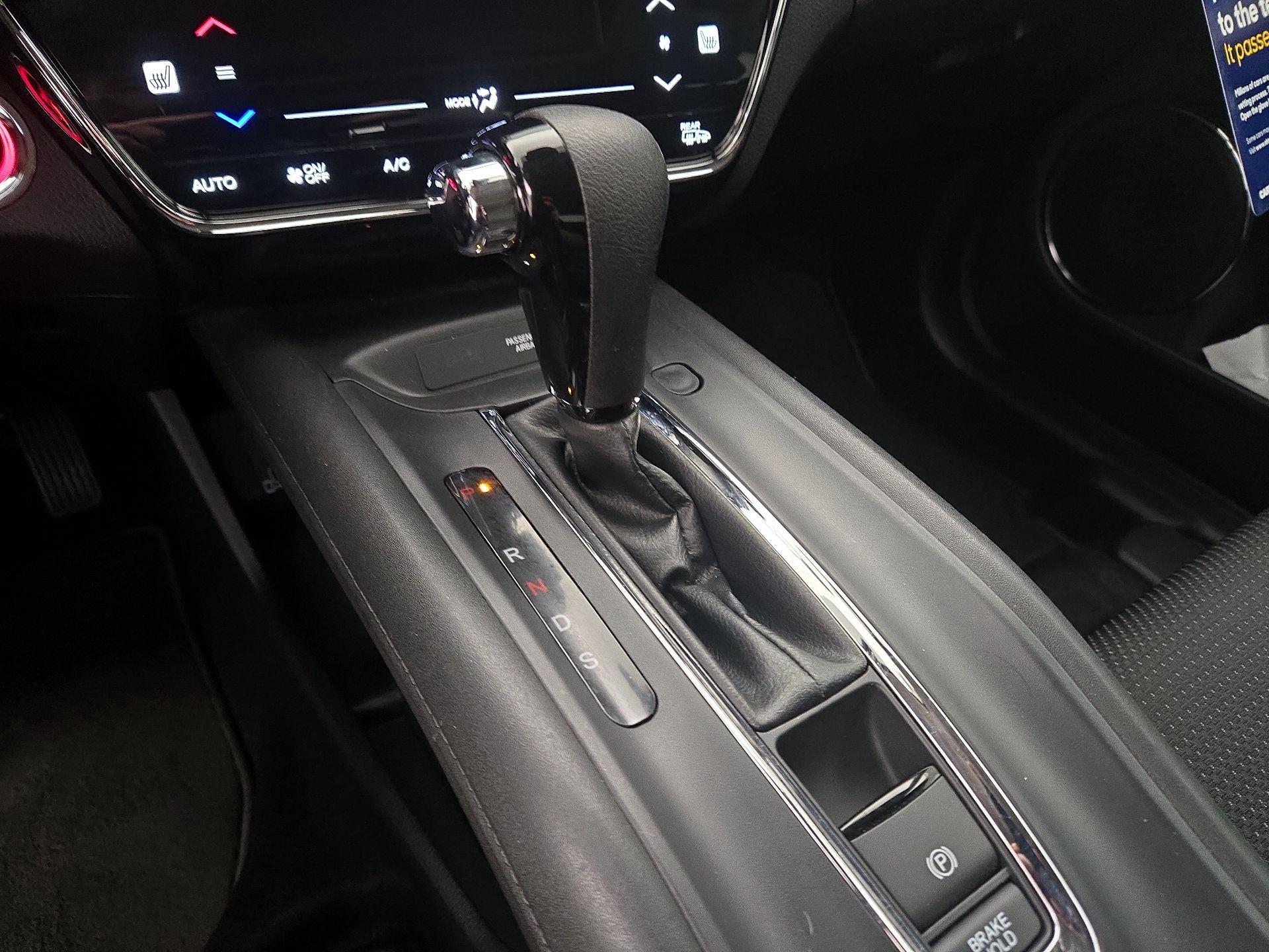 Thumbnail: 2021 Honda HR-V - 17