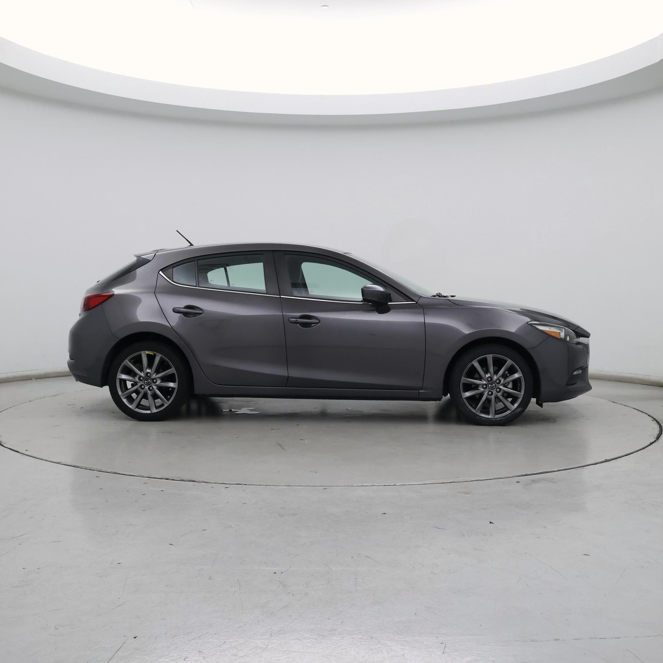Thumbnail: 2018 Mazda Mazda3 - 7