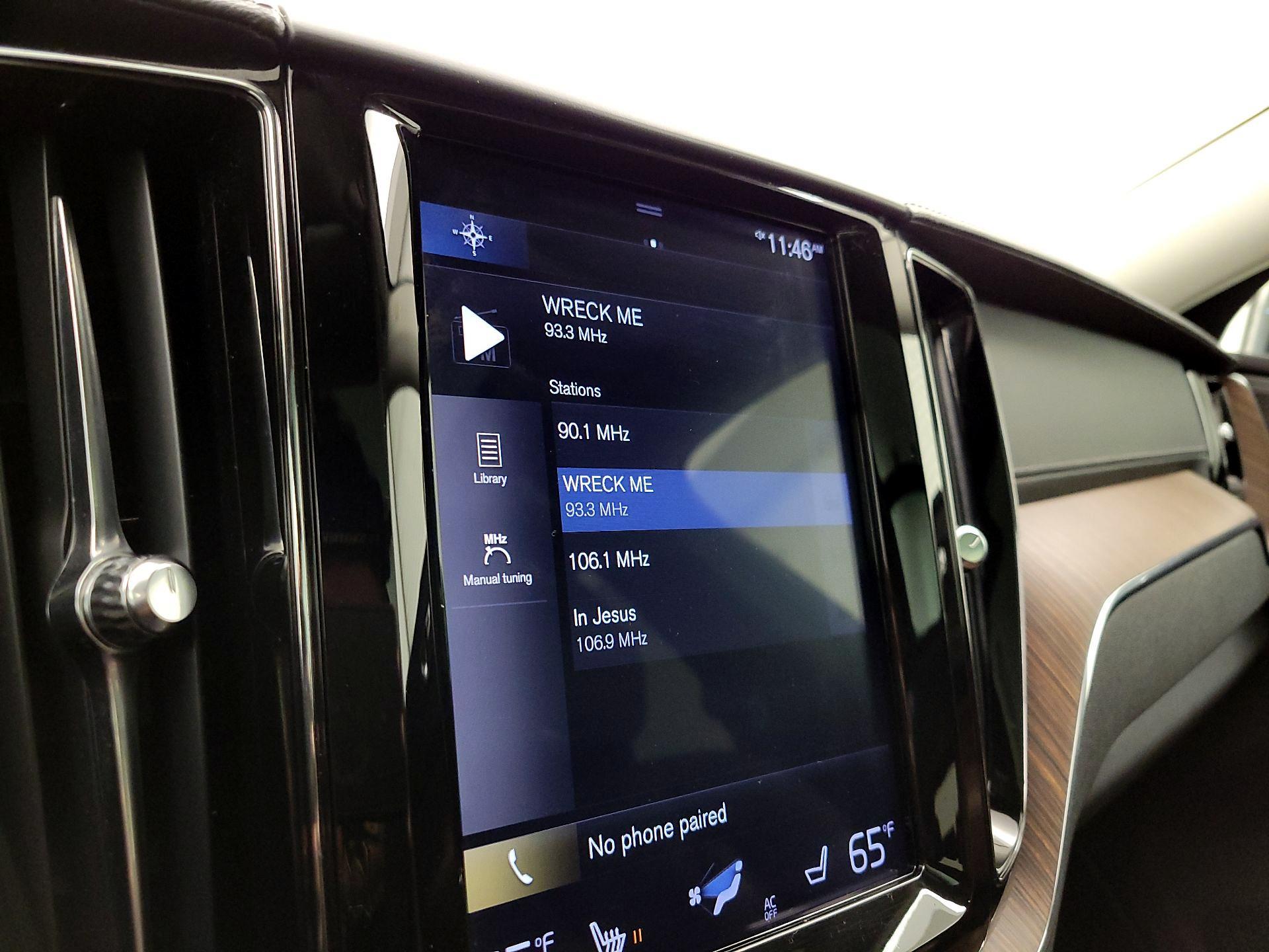 Thumbnail: 2019 Volvo XC60 - 16