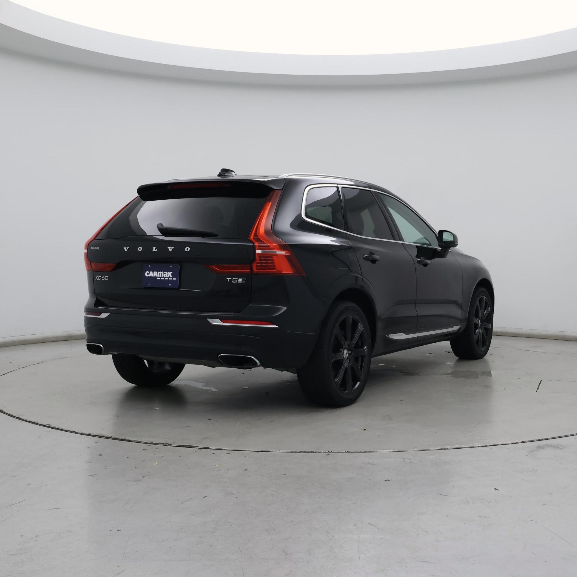 Thumbnail: 2019 Volvo XC60 - 8