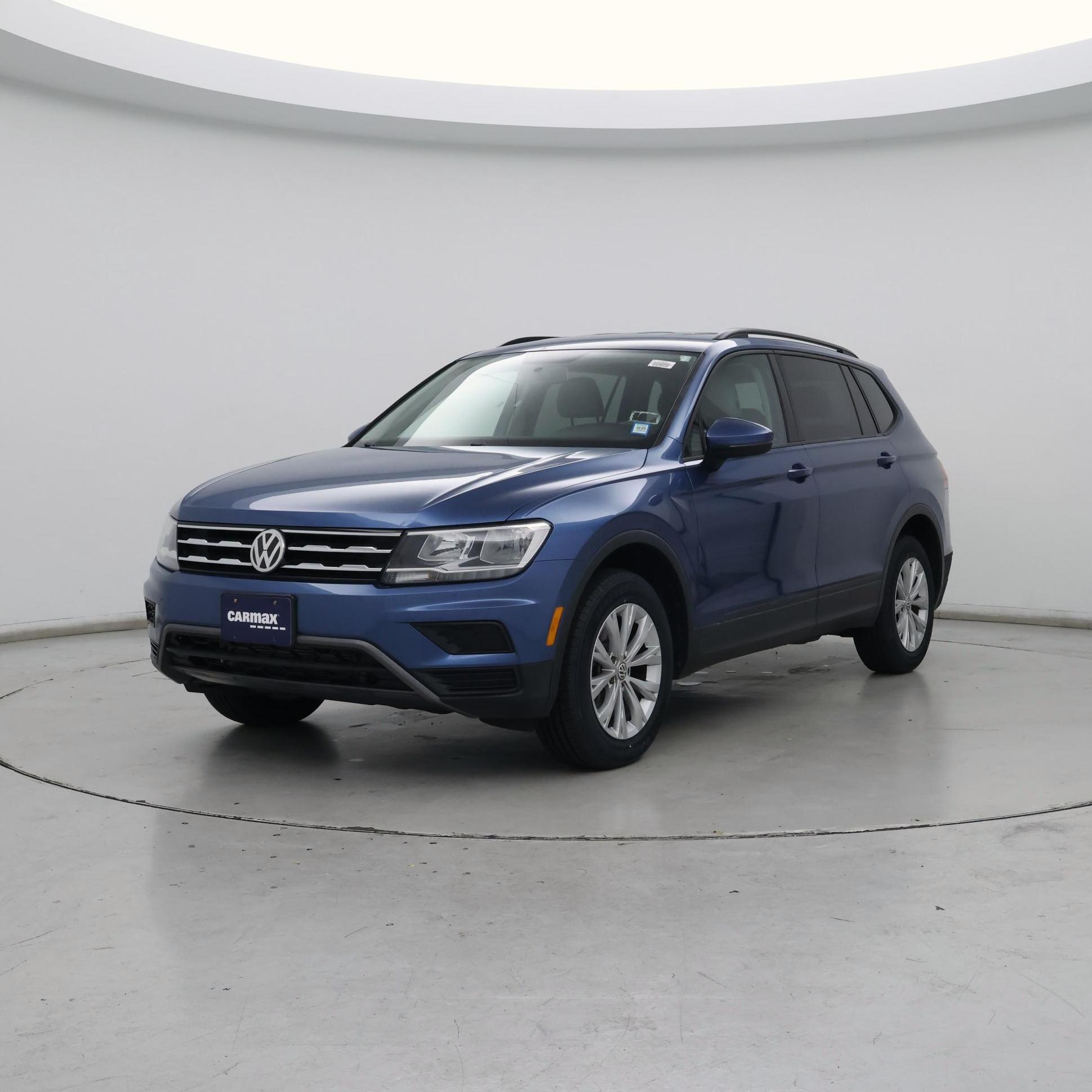Thumbnail: 2019 Volkswagen Tiguan - 4