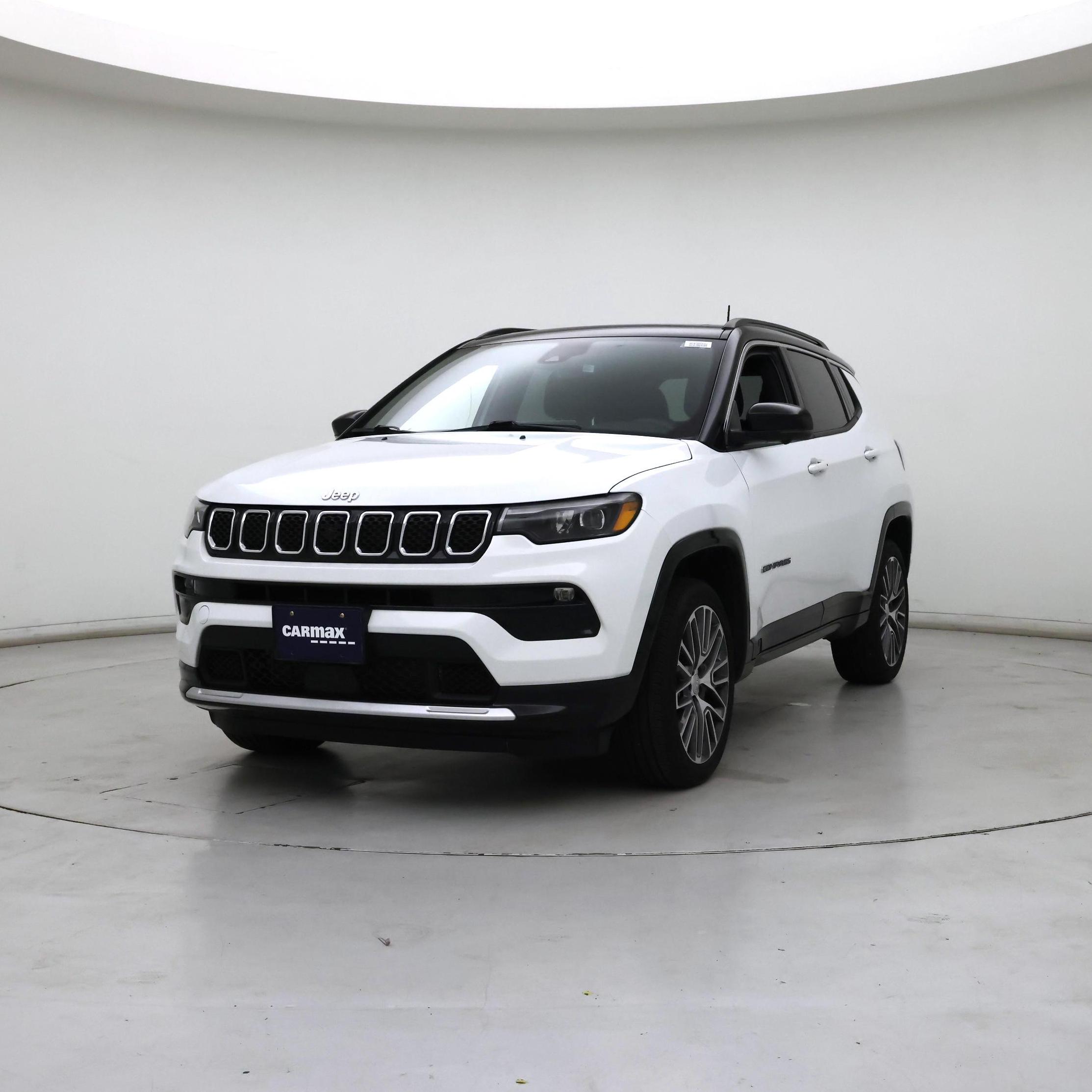 Thumbnail: 2023 Jeep Compass - 4