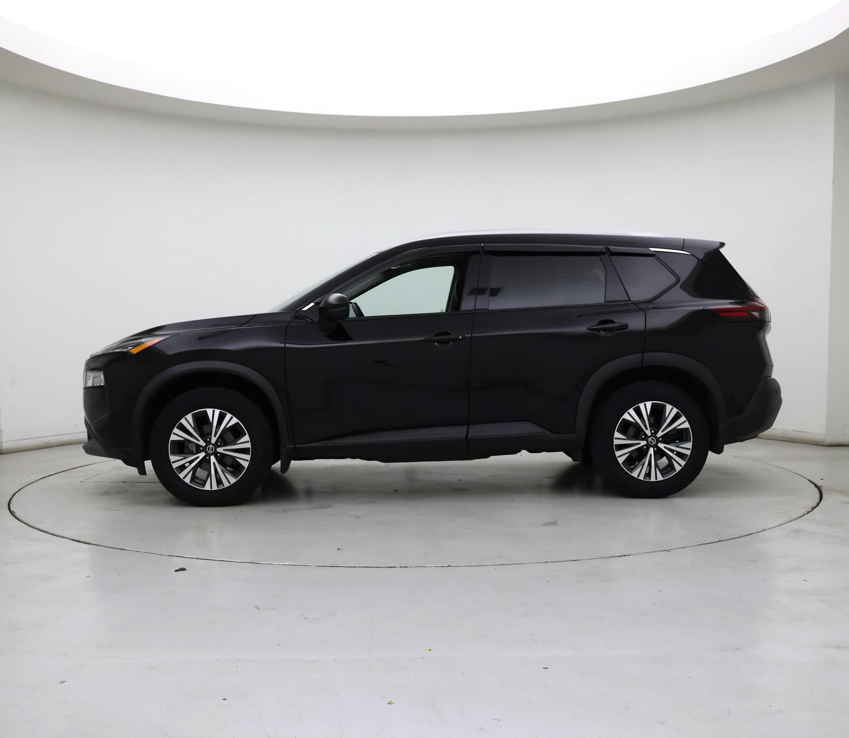 Thumbnail: 2021 Nissan Rogue - 3