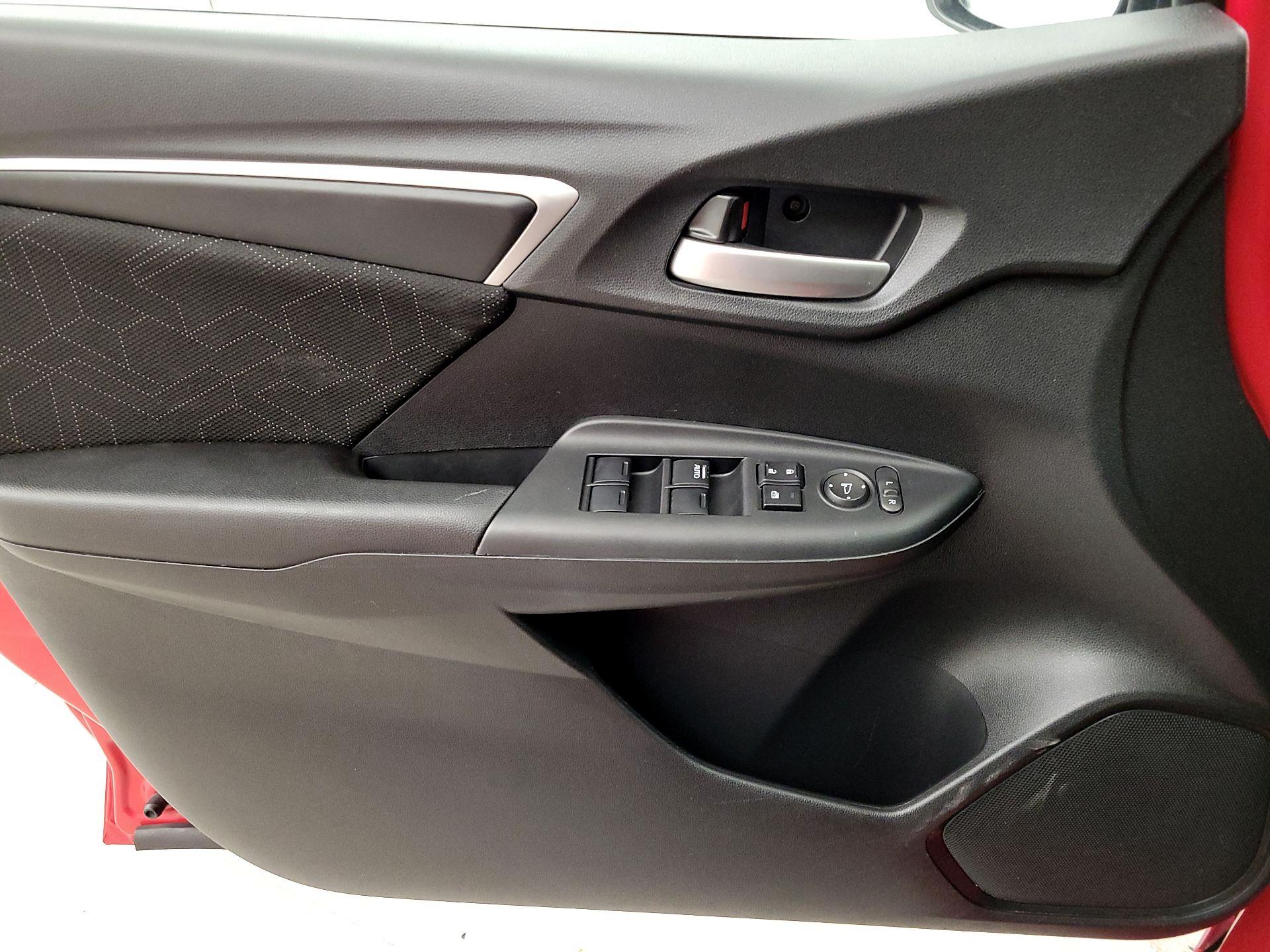 Thumbnail: 2017 Honda Fit - 12