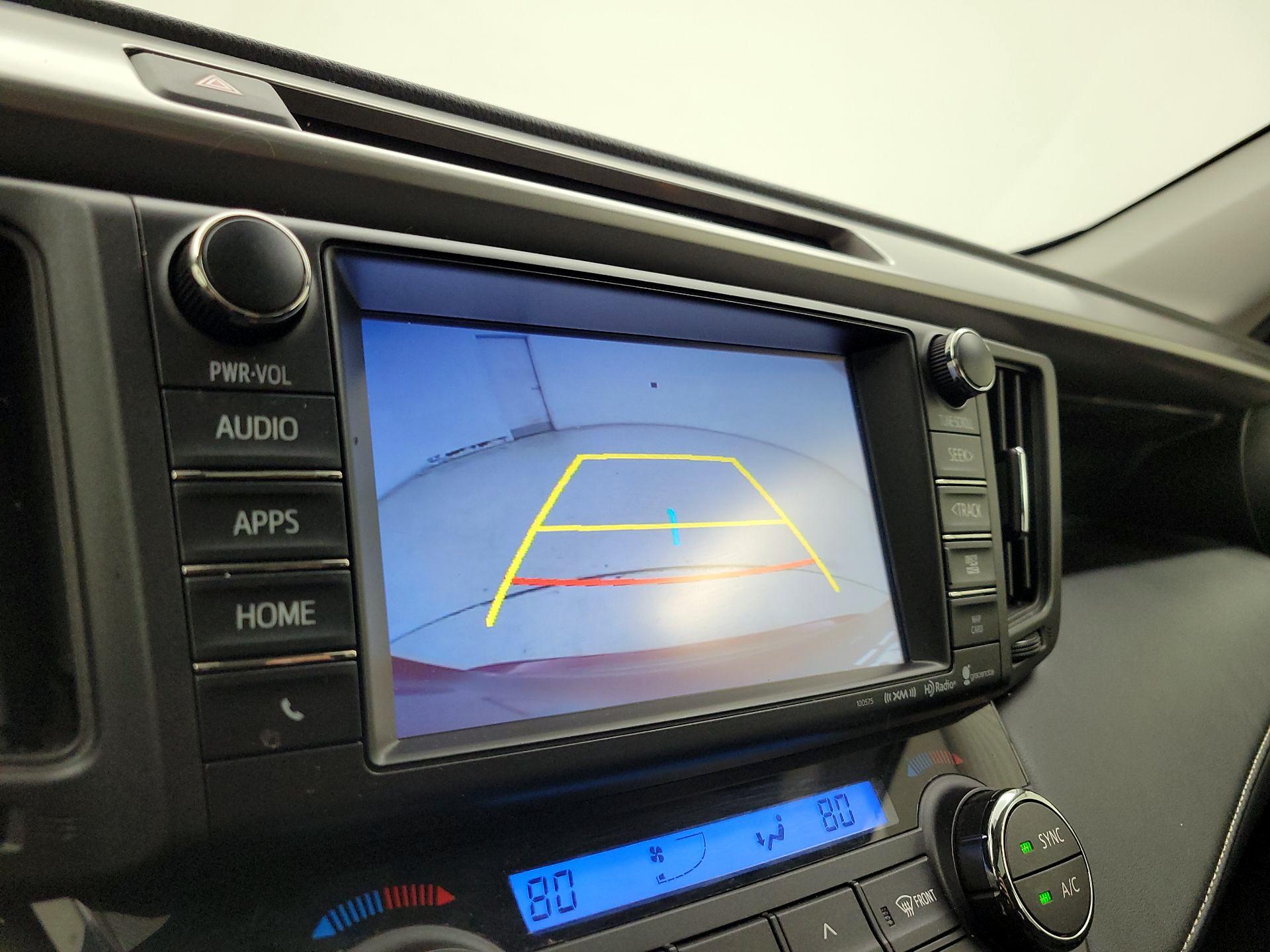 Thumbnail: 2018 Toyota RAV4 - 15