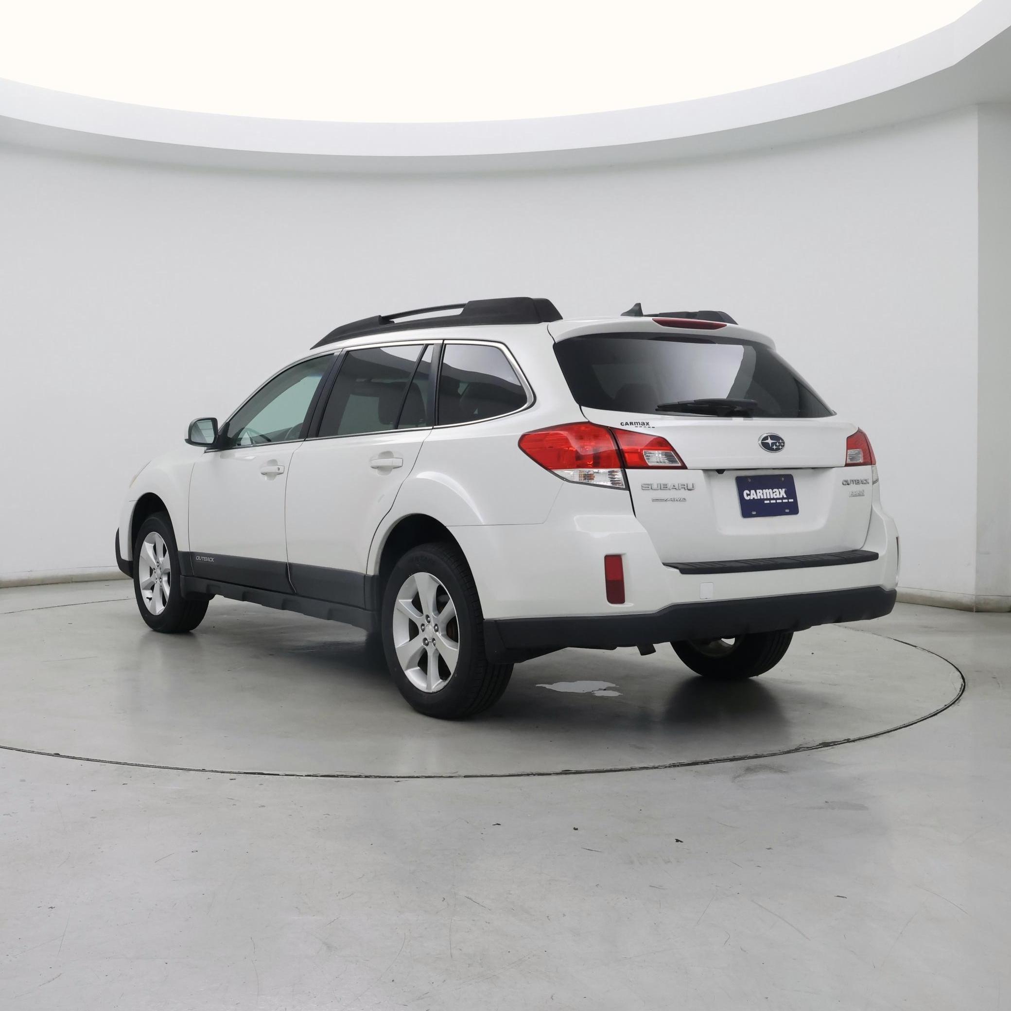 Thumbnail: 2014 Subaru Outback - 2