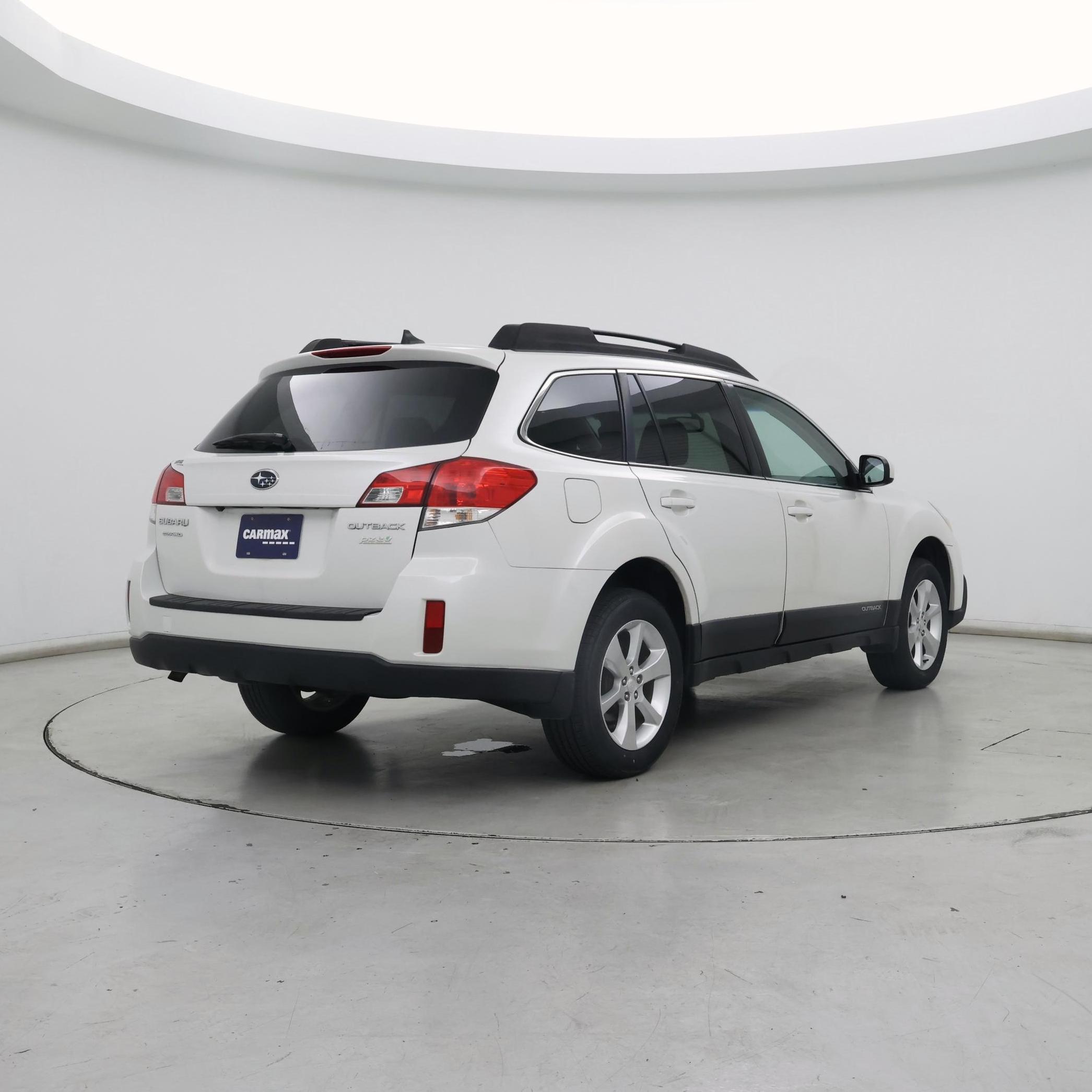 Thumbnail: 2014 Subaru Outback - 8