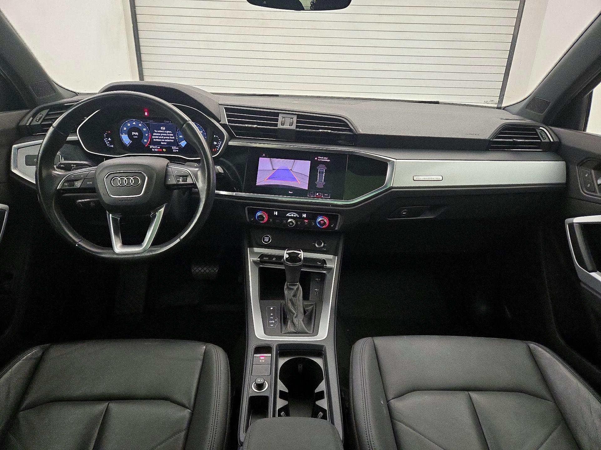 Thumbnail: 2021 Audi Q3 - 9
