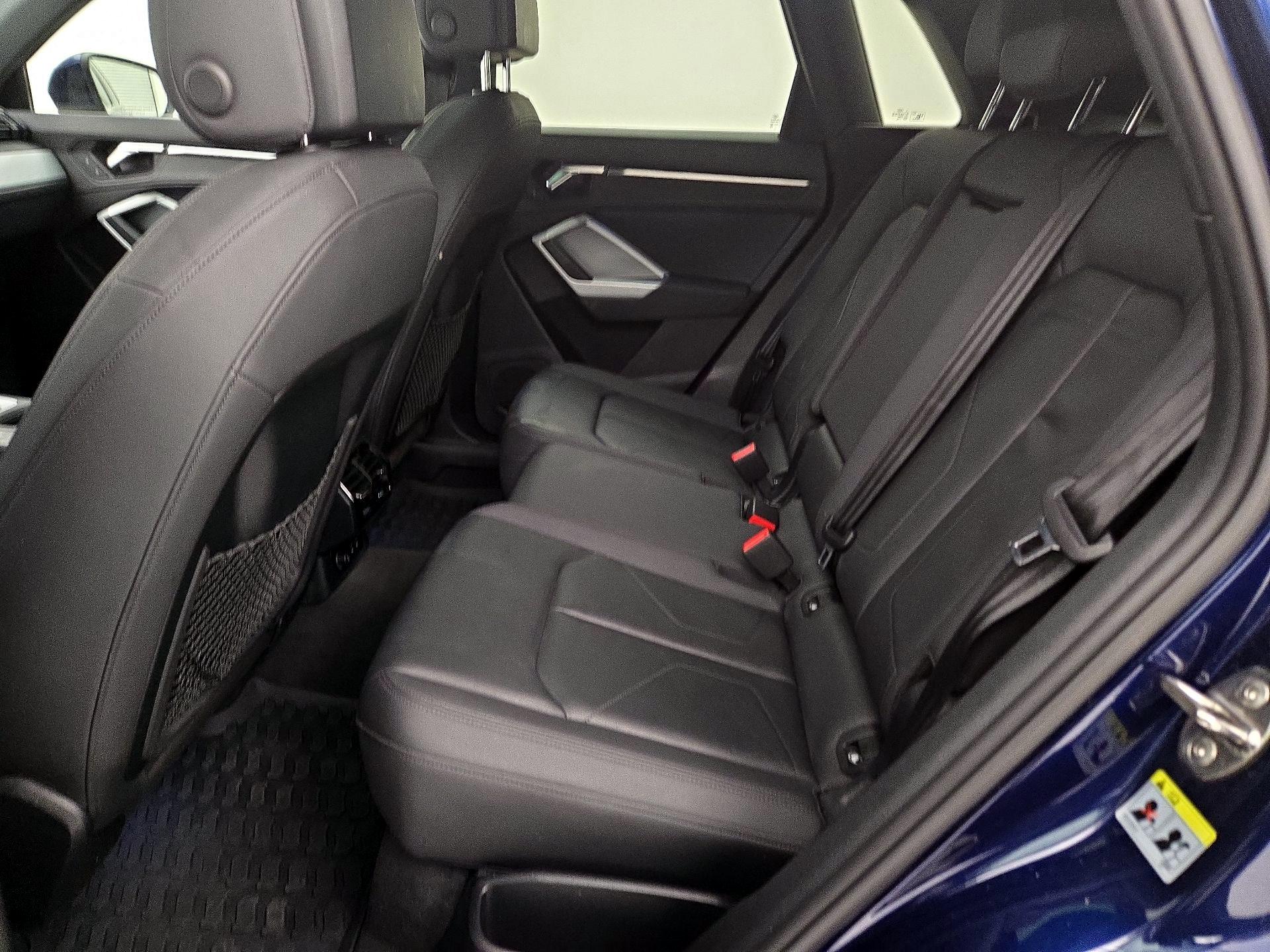 Thumbnail: 2021 Audi Q3 - 19