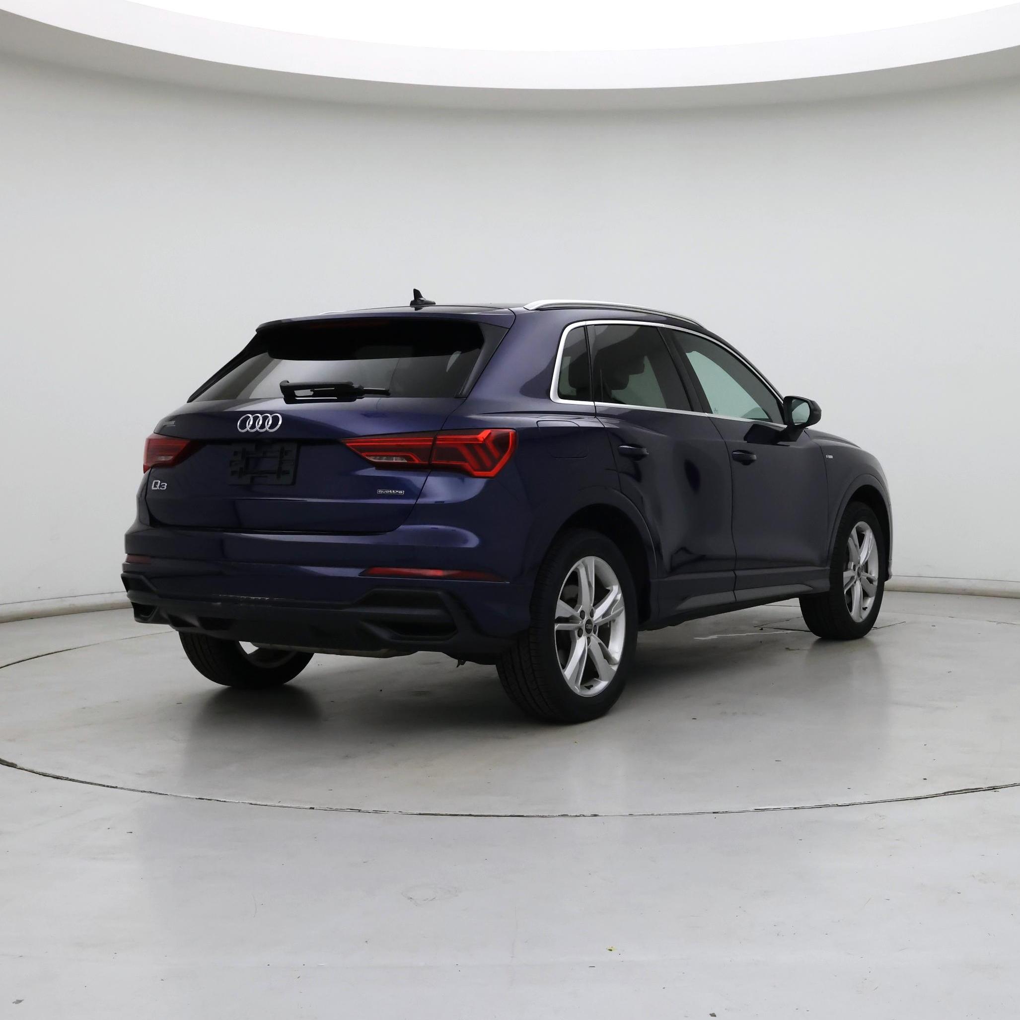 Thumbnail: 2021 Audi Q3 - 8