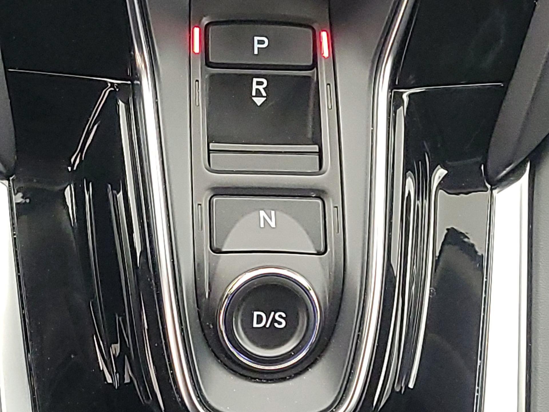 Thumbnail: 2021 Acura RDX - 18