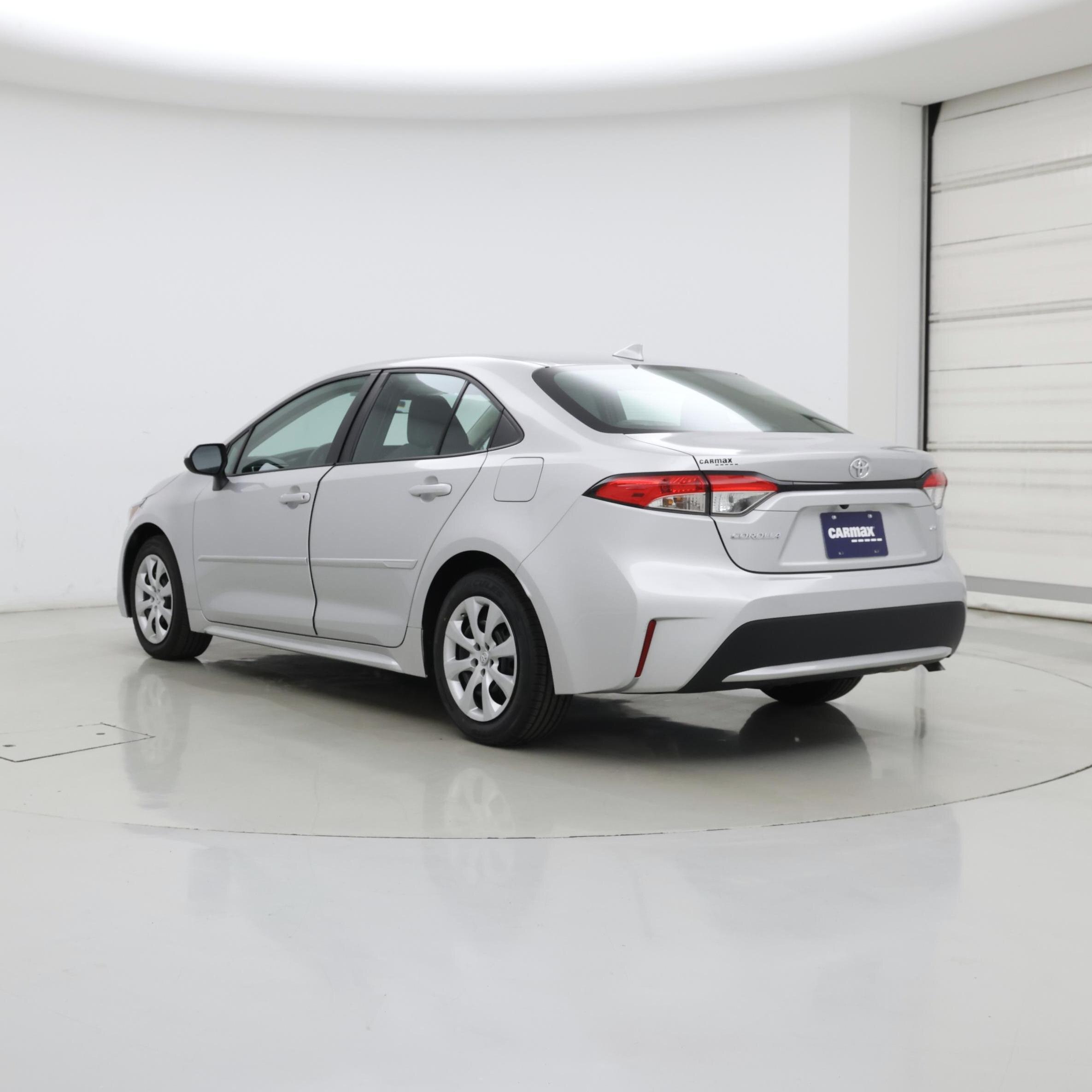Thumbnail: 2021 Toyota Corolla - 2