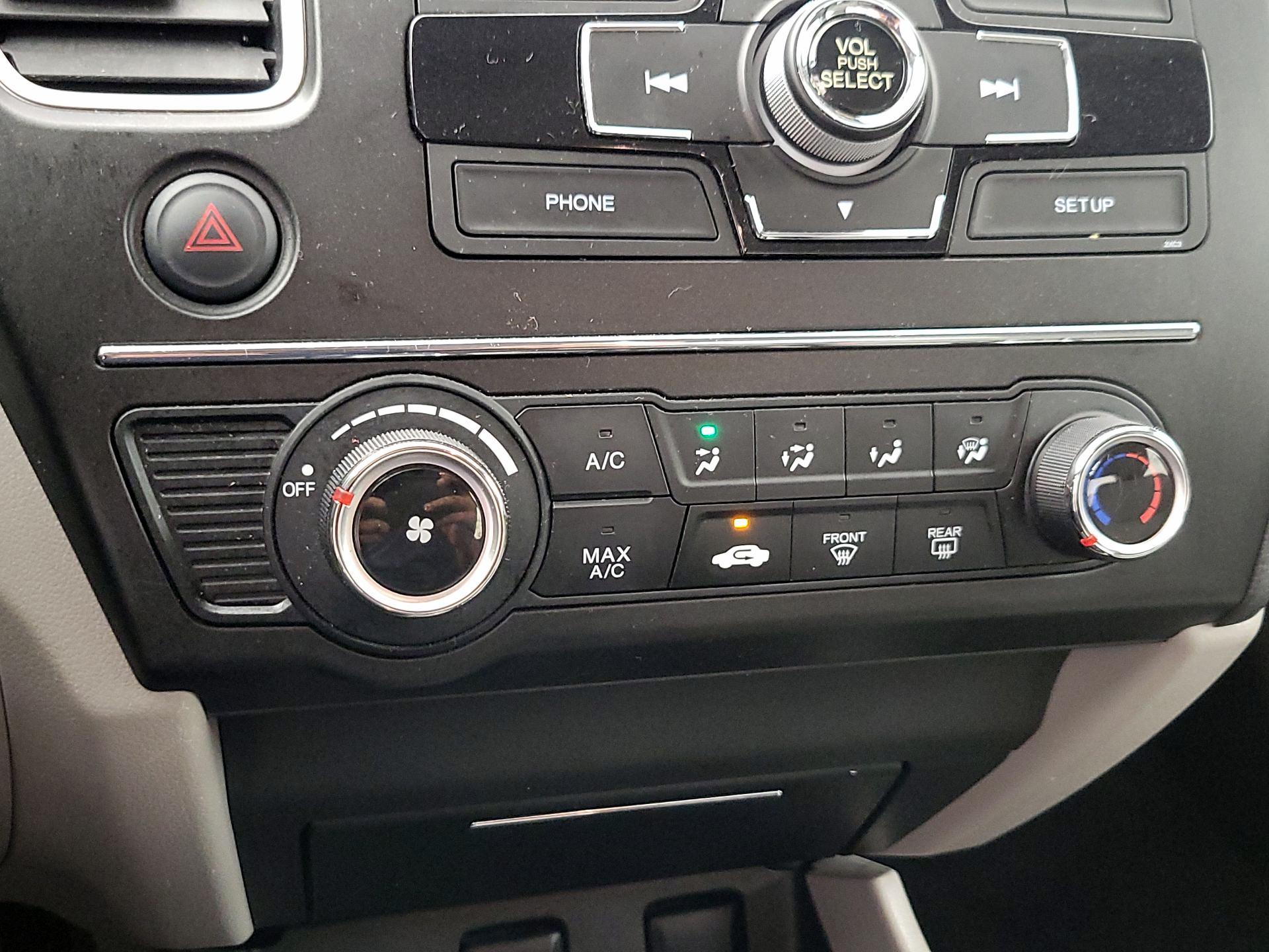 Thumbnail: 2015 Honda Civic - 16