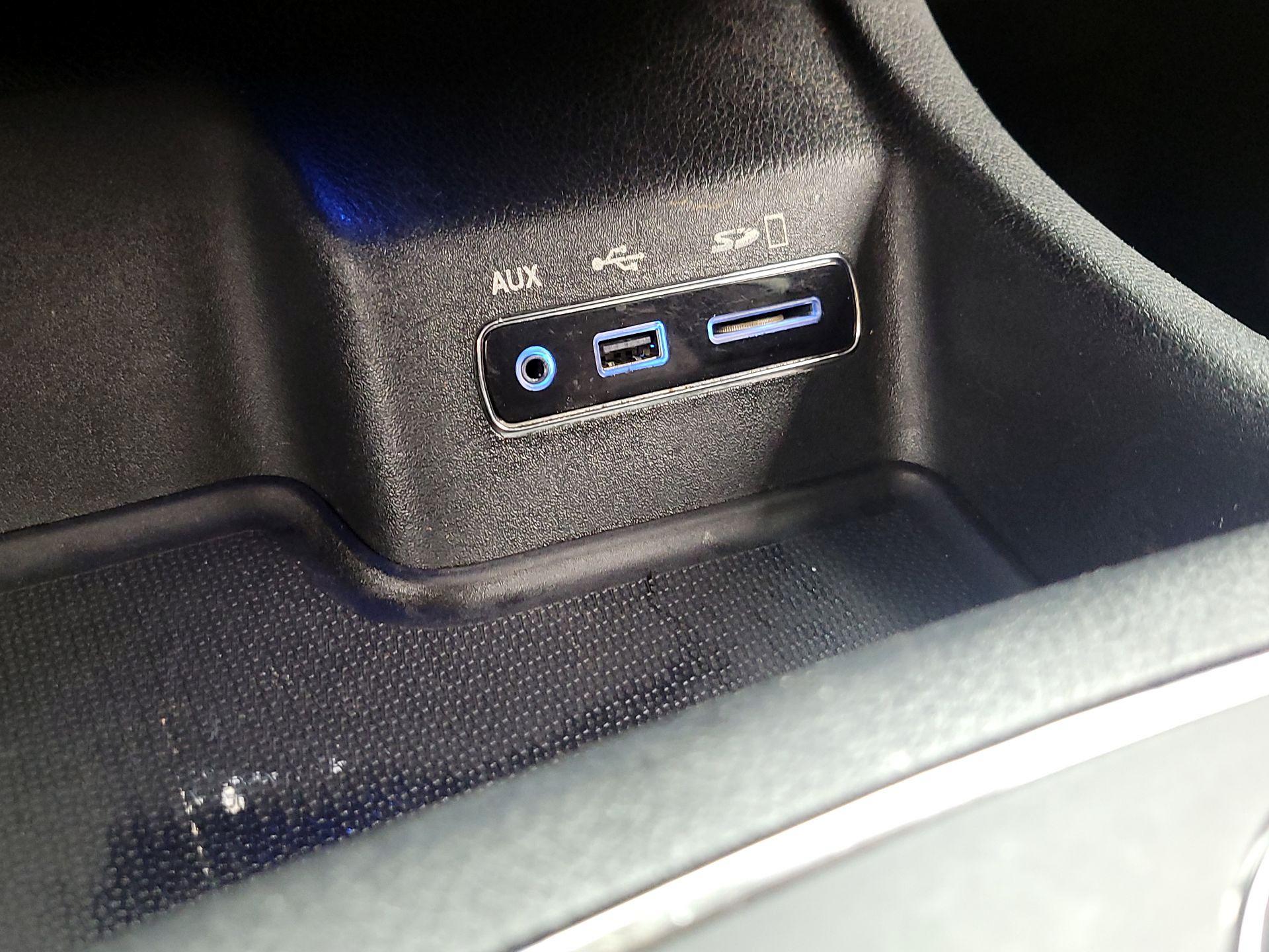 Thumbnail: 2017 Dodge Durango - 19