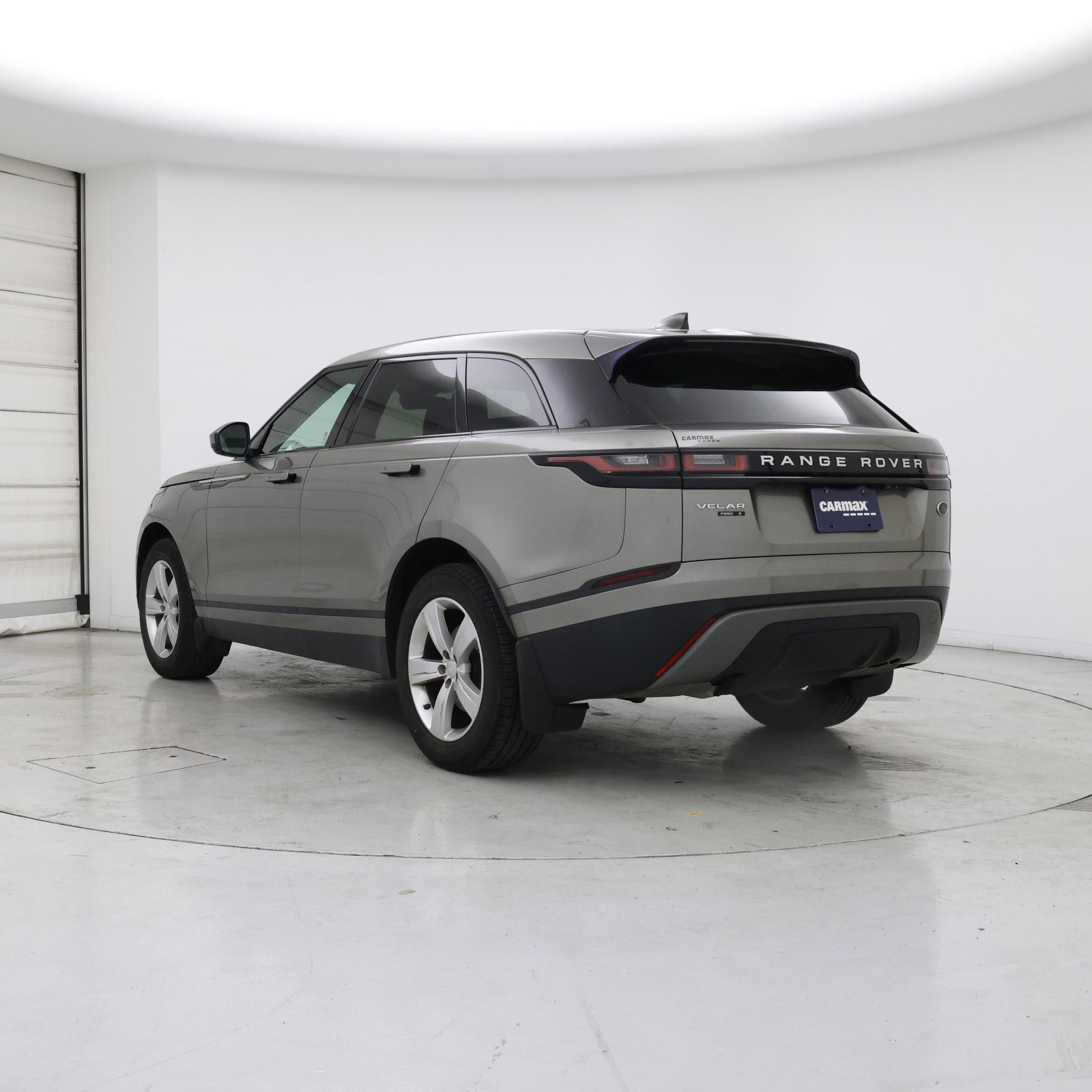 Thumbnail: 2018 Land Rover Range Rover Velar - 2