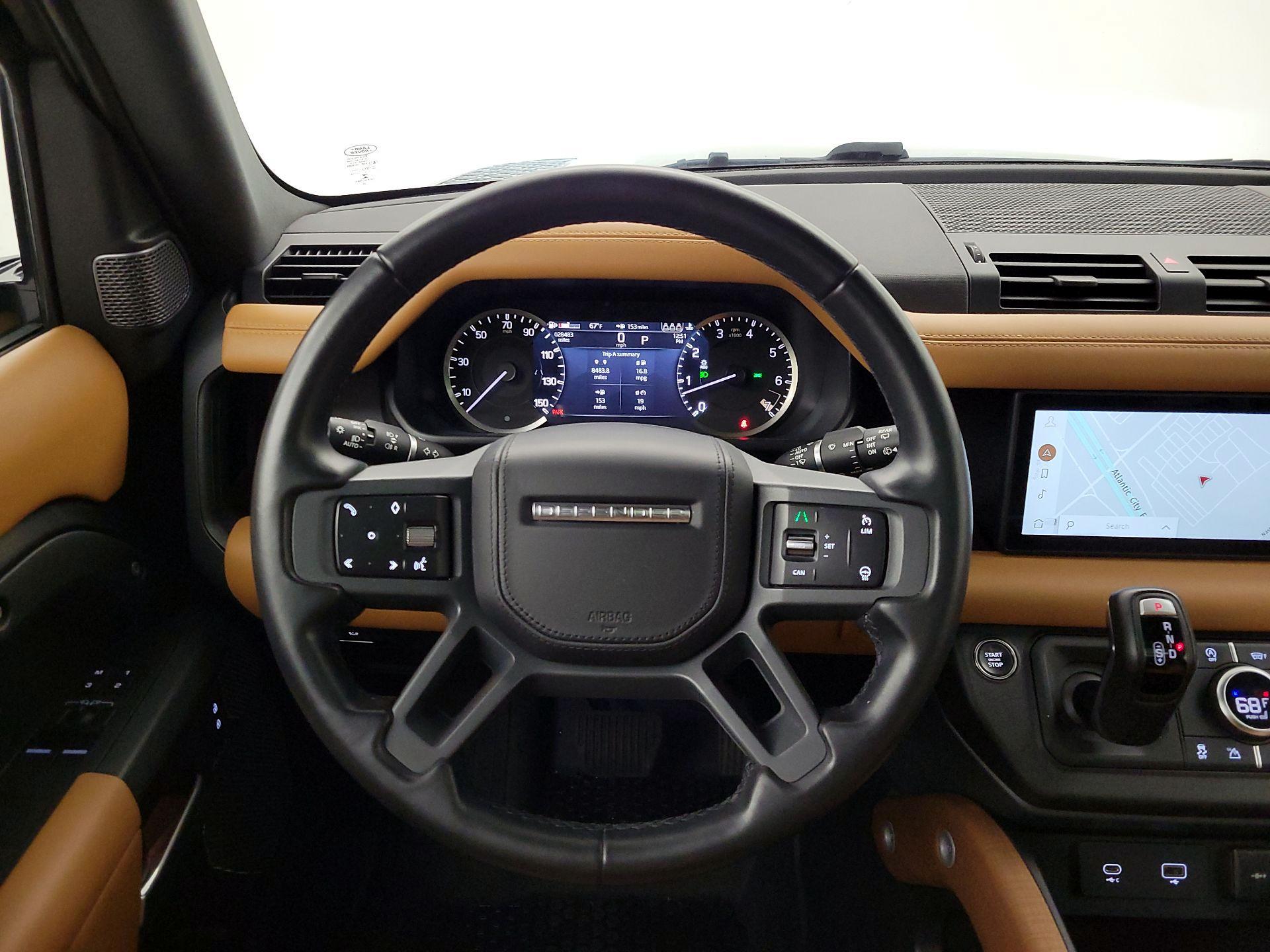 Thumbnail: 2023 Land Rover Defender - 10