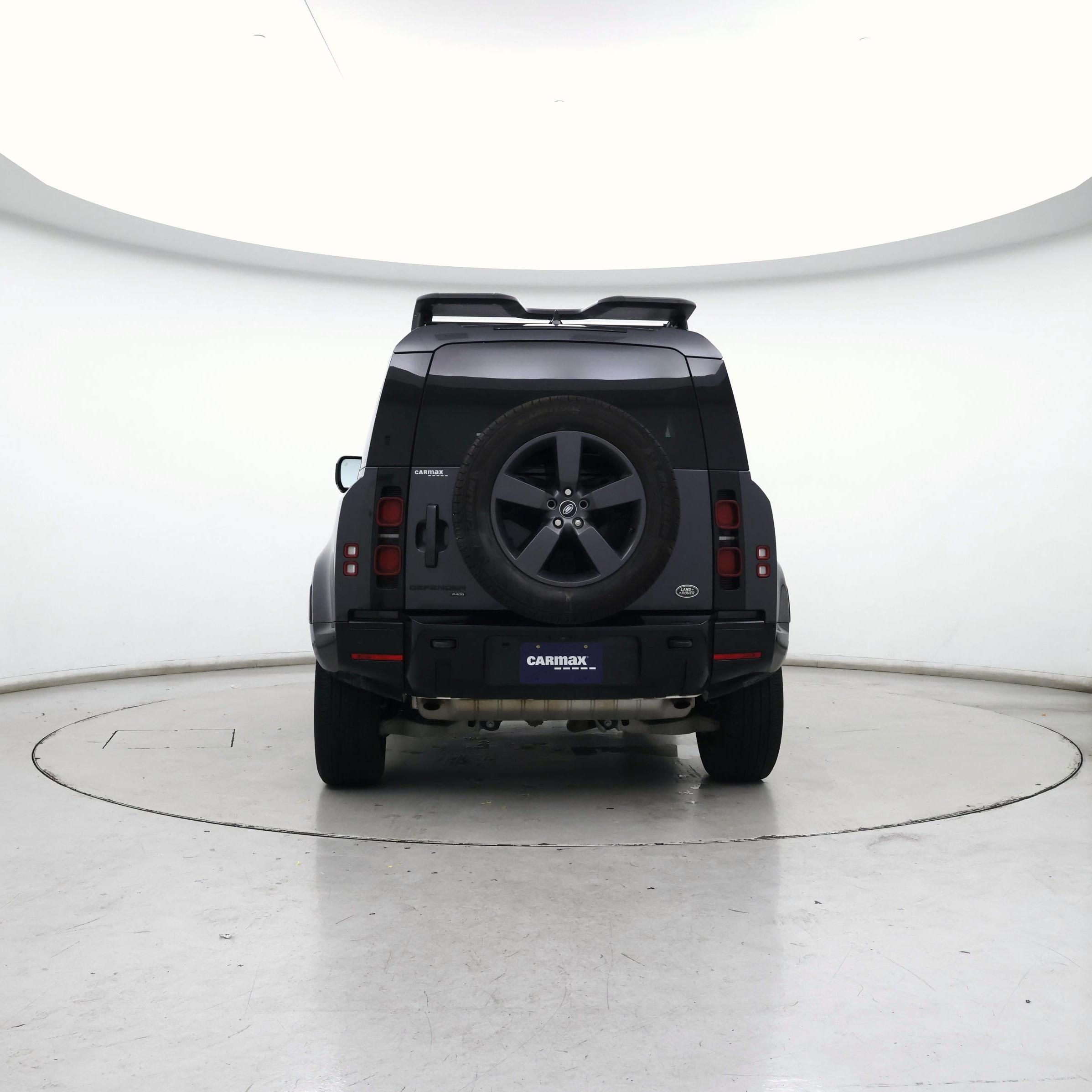 Thumbnail: 2023 Land Rover Defender - 6
