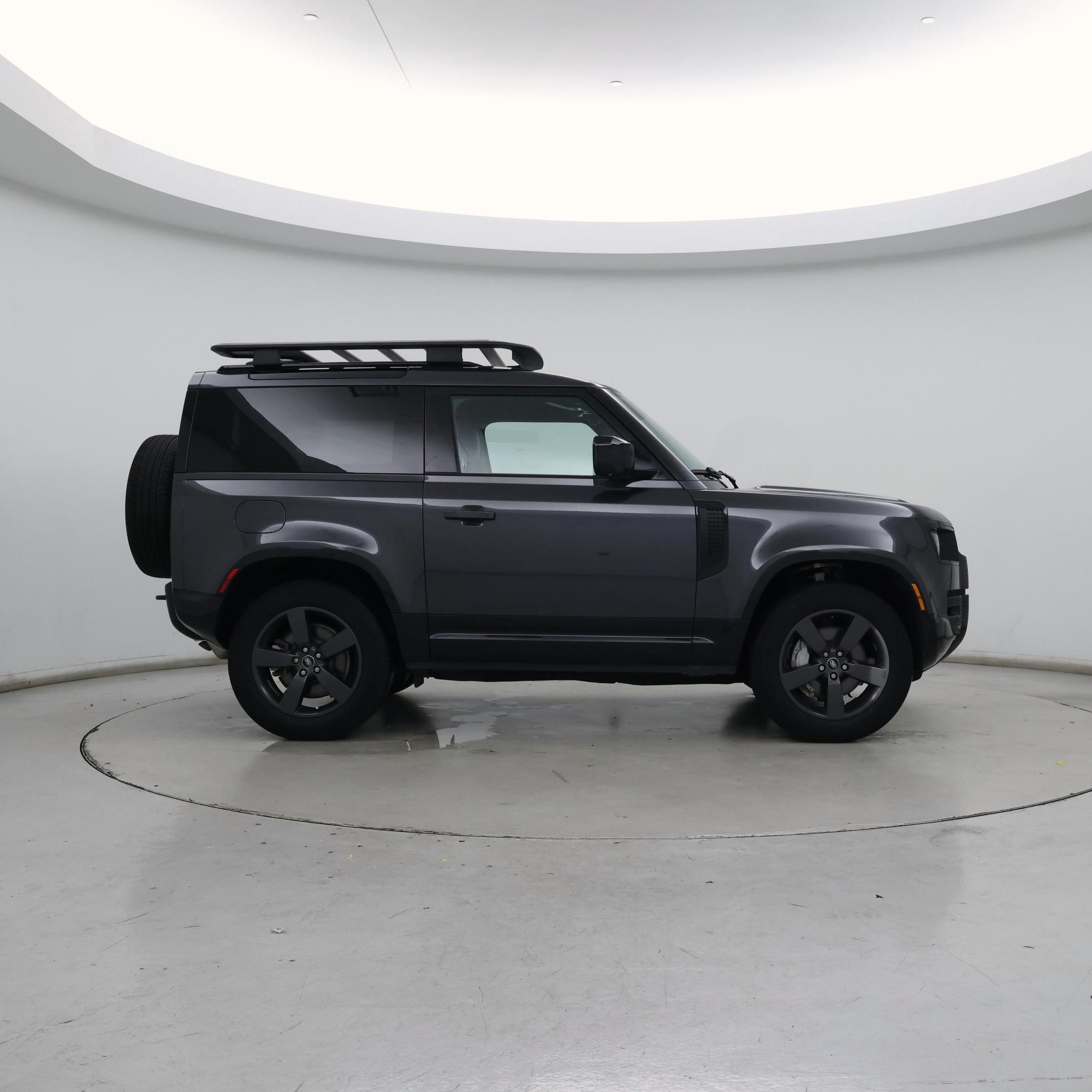 Thumbnail: 2023 Land Rover Defender - 7