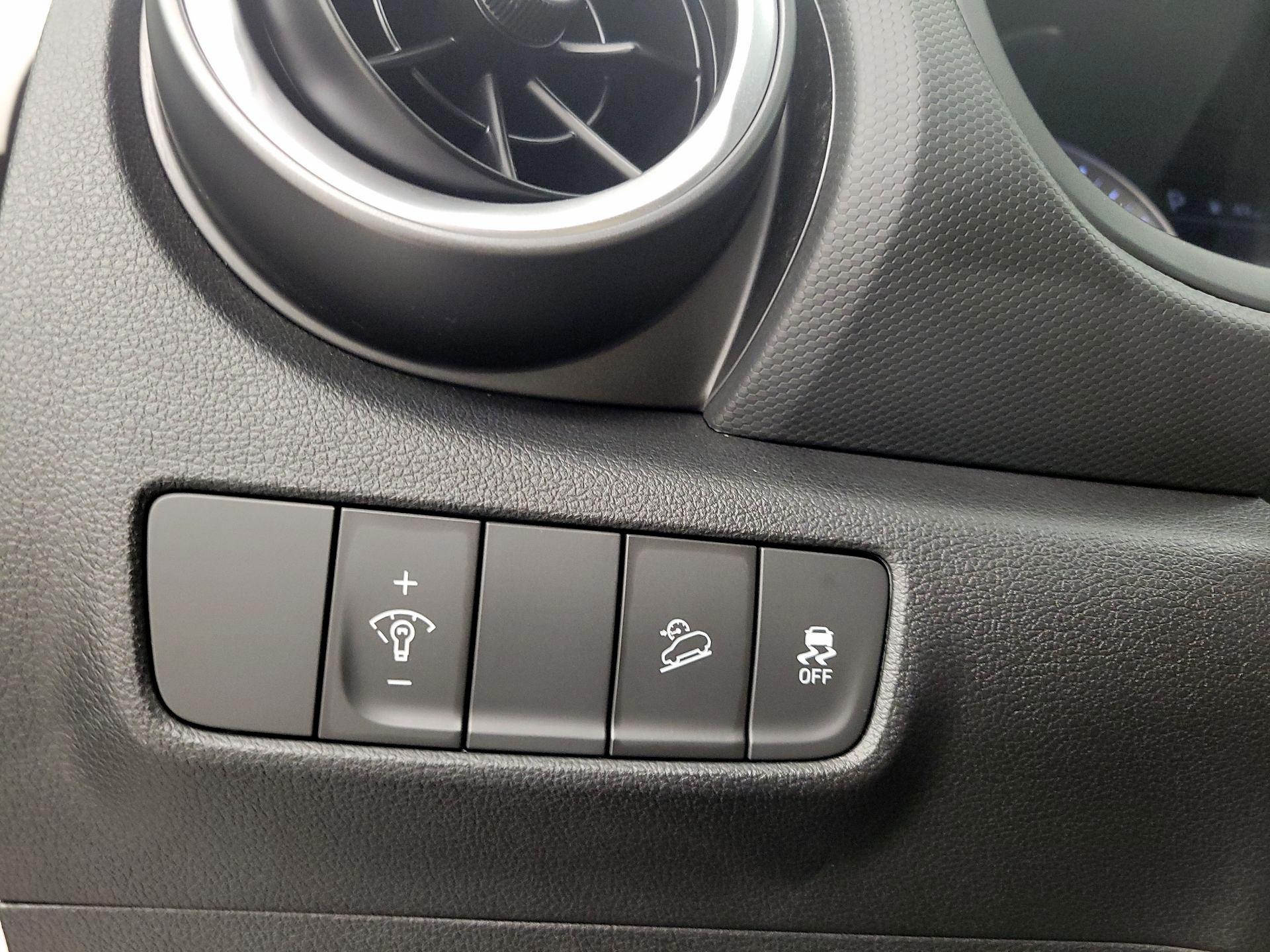 Thumbnail: 2023 Hyundai Kona - 13