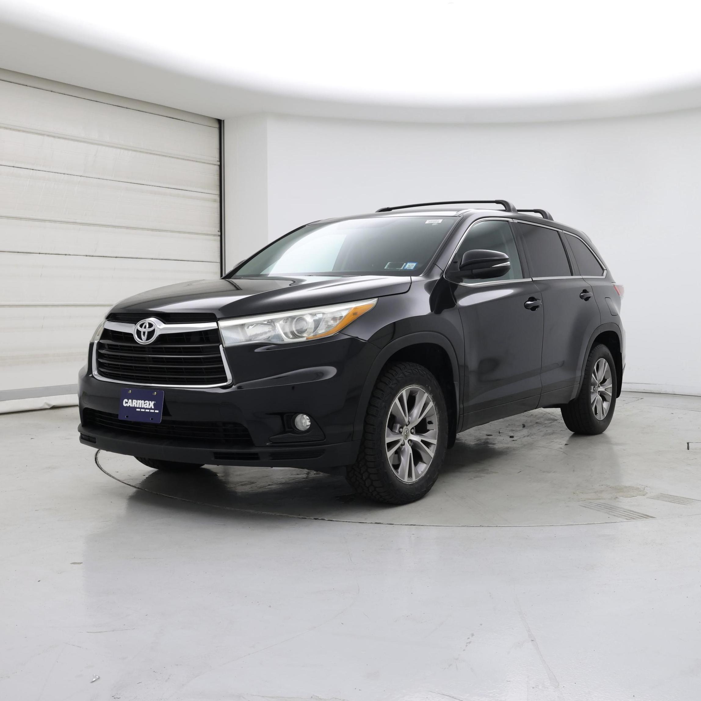 Thumbnail: 2015 Toyota Highlander - 4