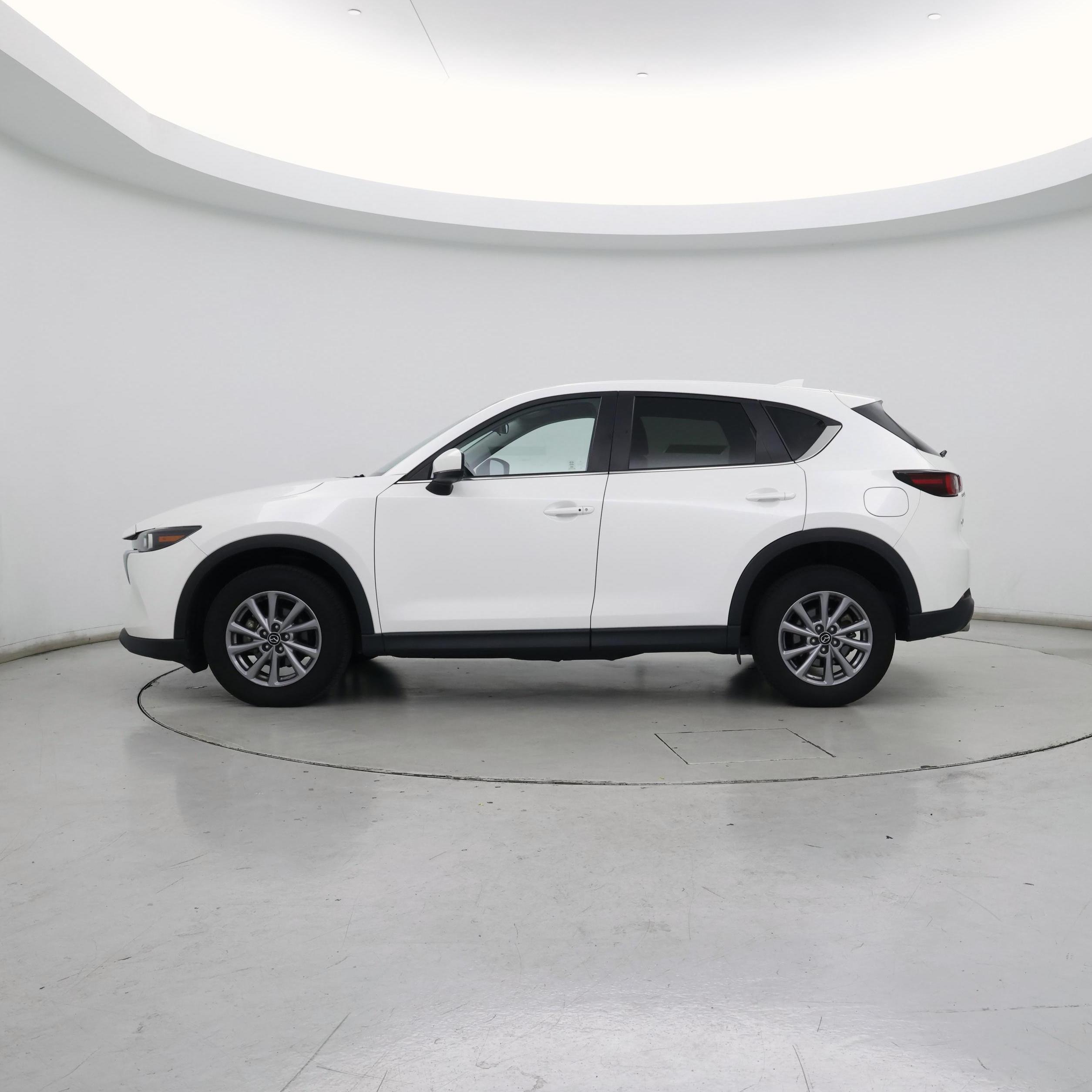 Thumbnail: 2022 Mazda CX-5 - 3