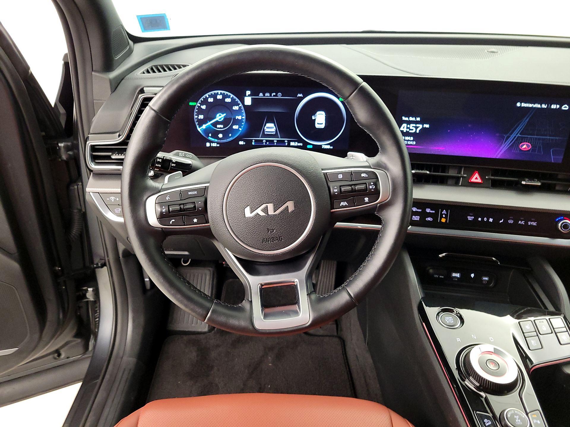 Thumbnail: 2023 Kia Sportage - 10