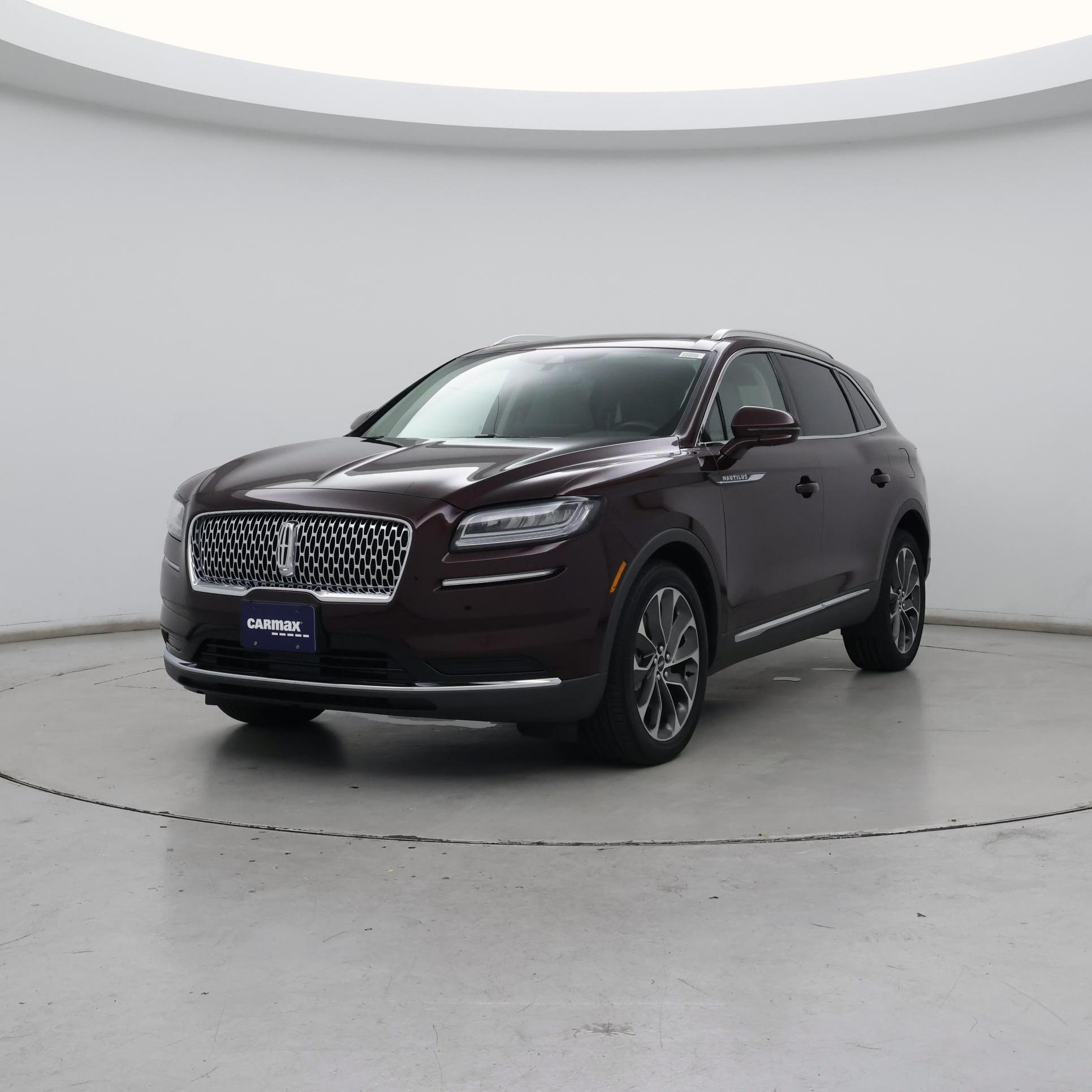 Thumbnail: 2023 Lincoln Nautilus - 4