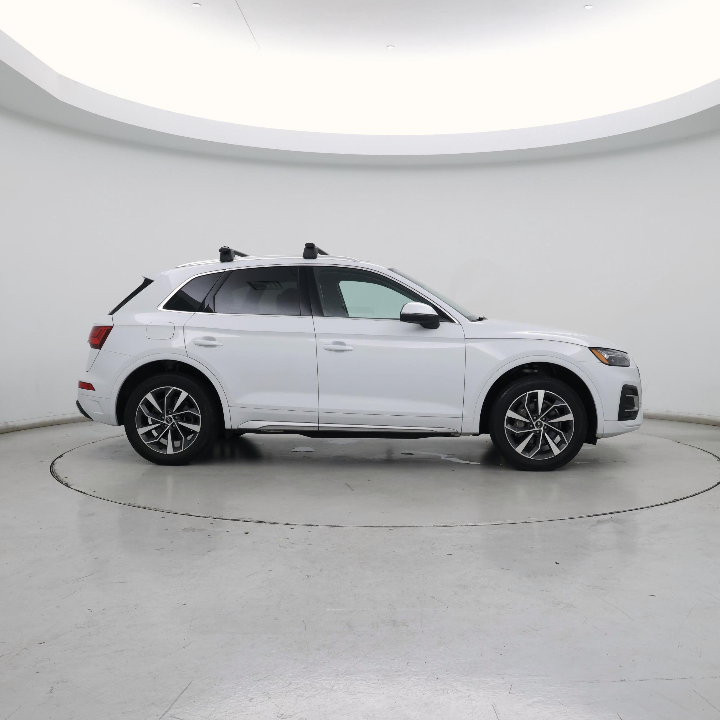 Thumbnail: 2021 Audi Q5 - 7